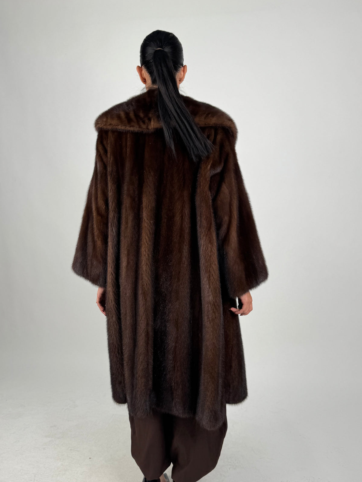 Cappotto in visone N739