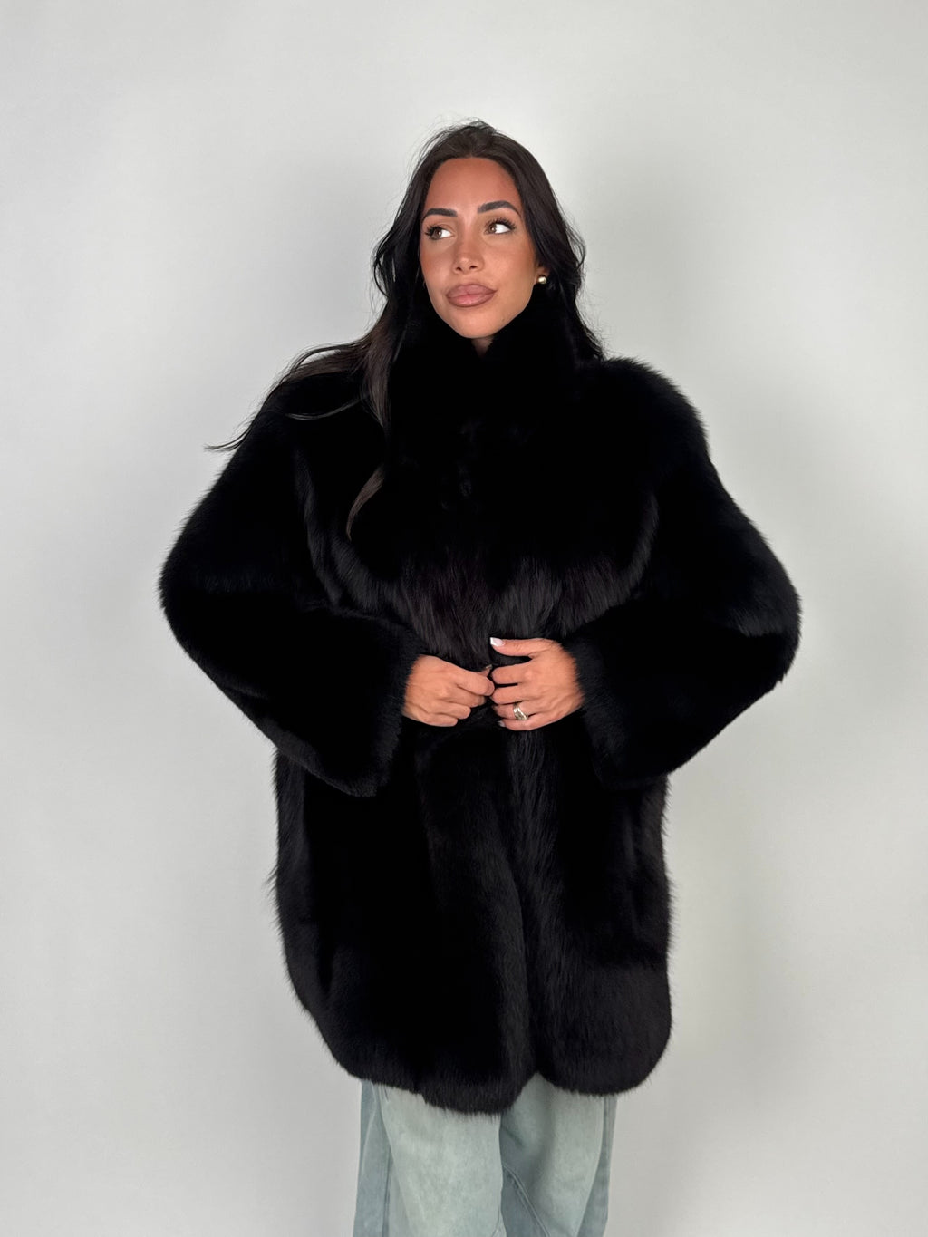 Giacca in volpe total black N692