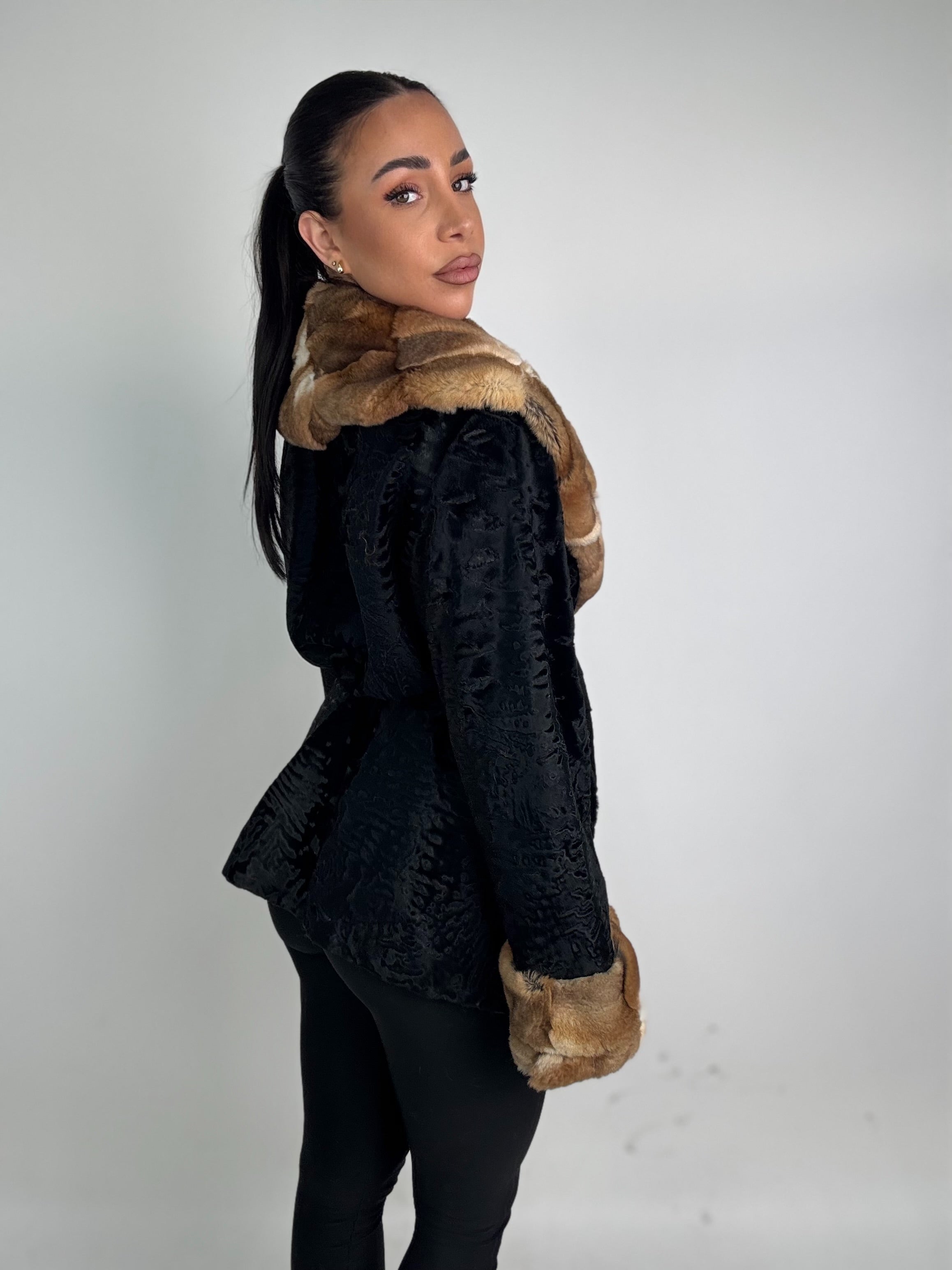 Cappotto in astrakan e cincillà N53