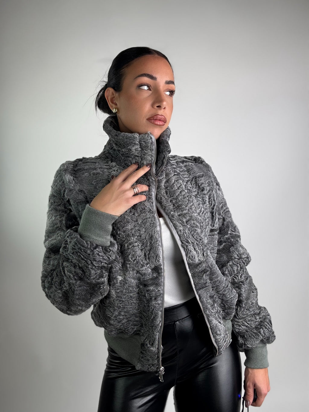 Bomber in astrakan N84