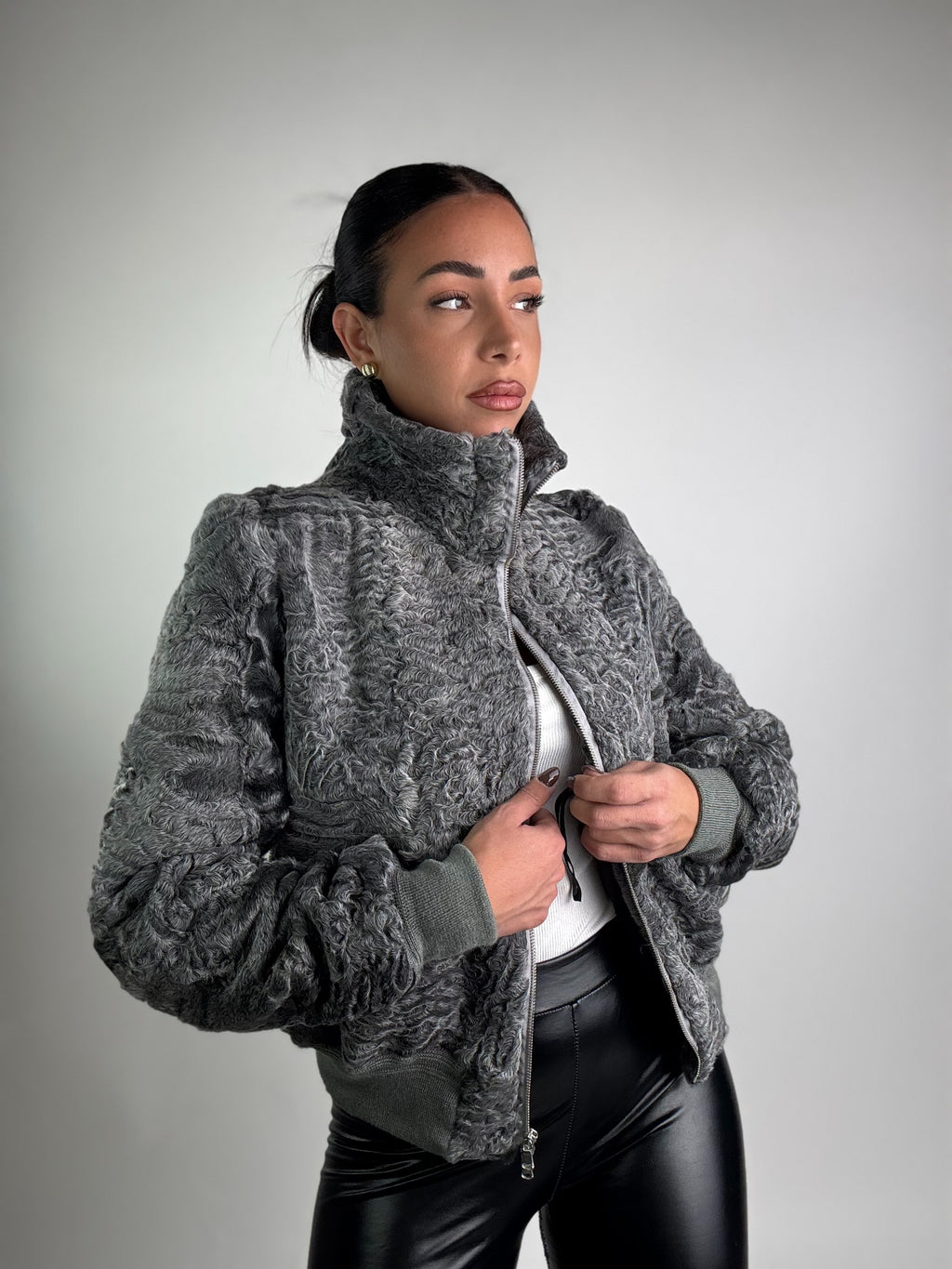 Bomber in astrakan N84