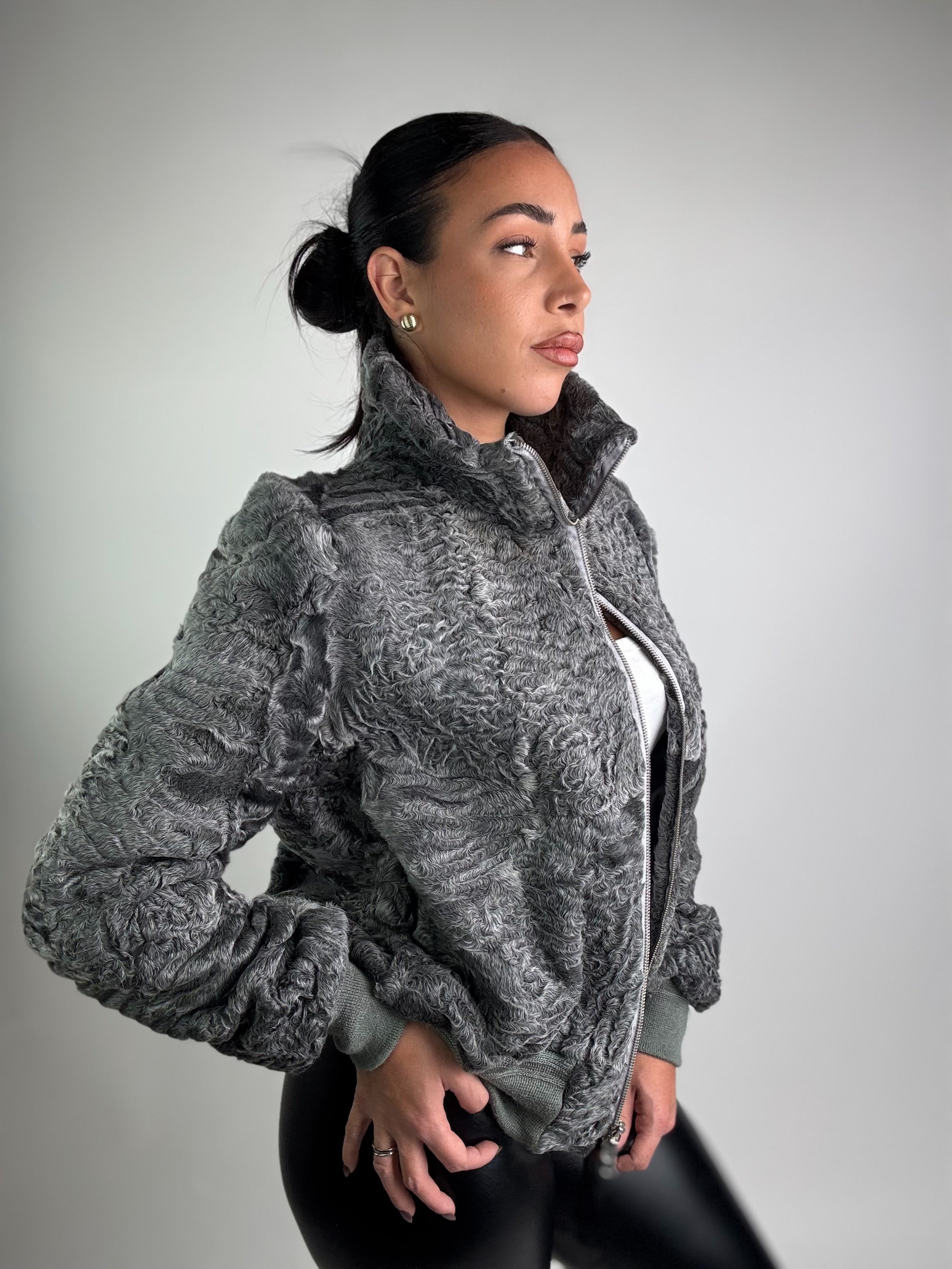 Bomber in astrakan N84