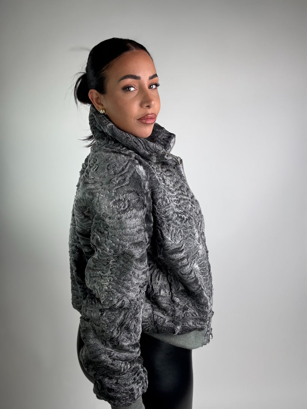 Bomber in astrakan N84