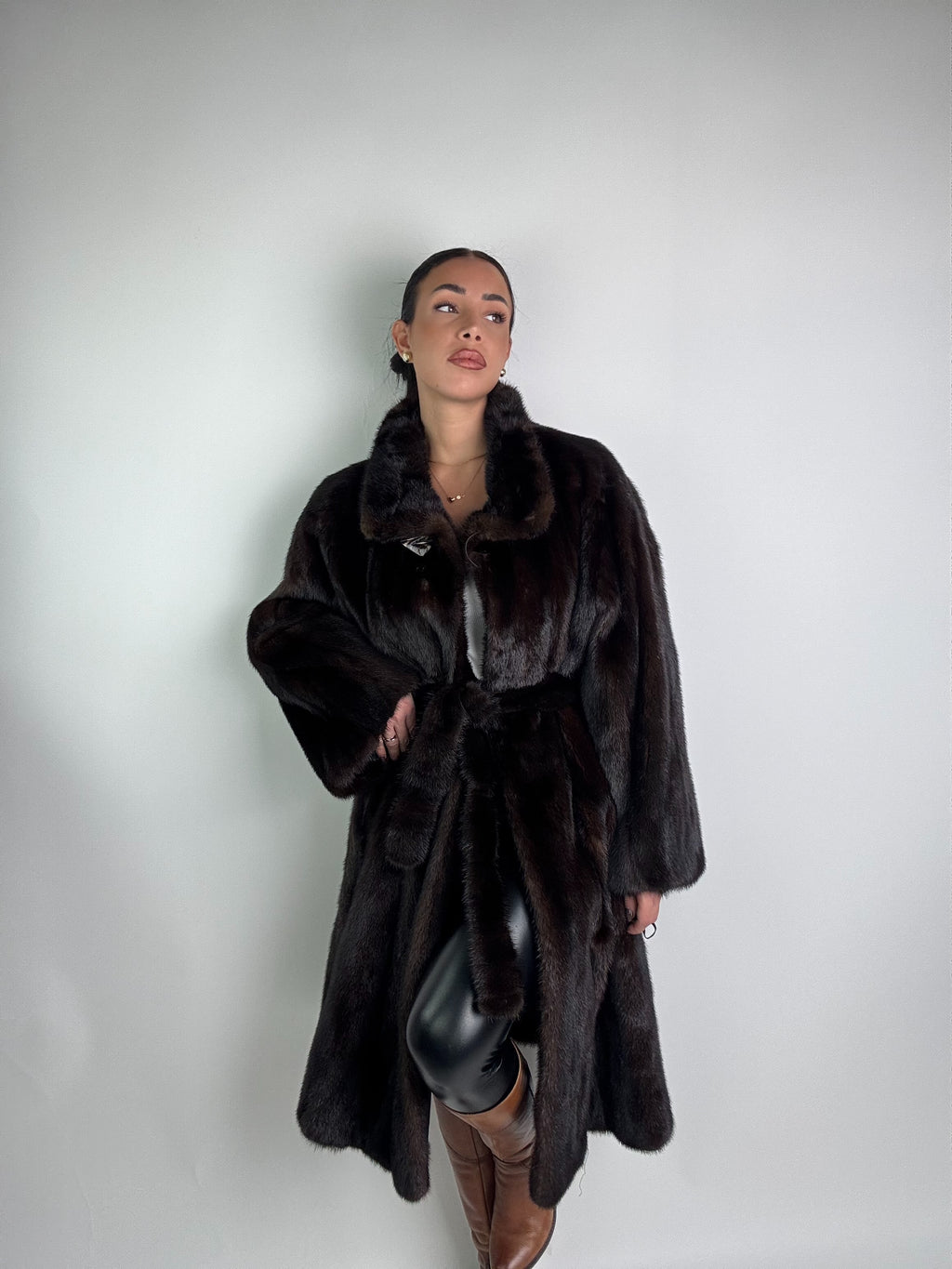 Cappotto in visone N380