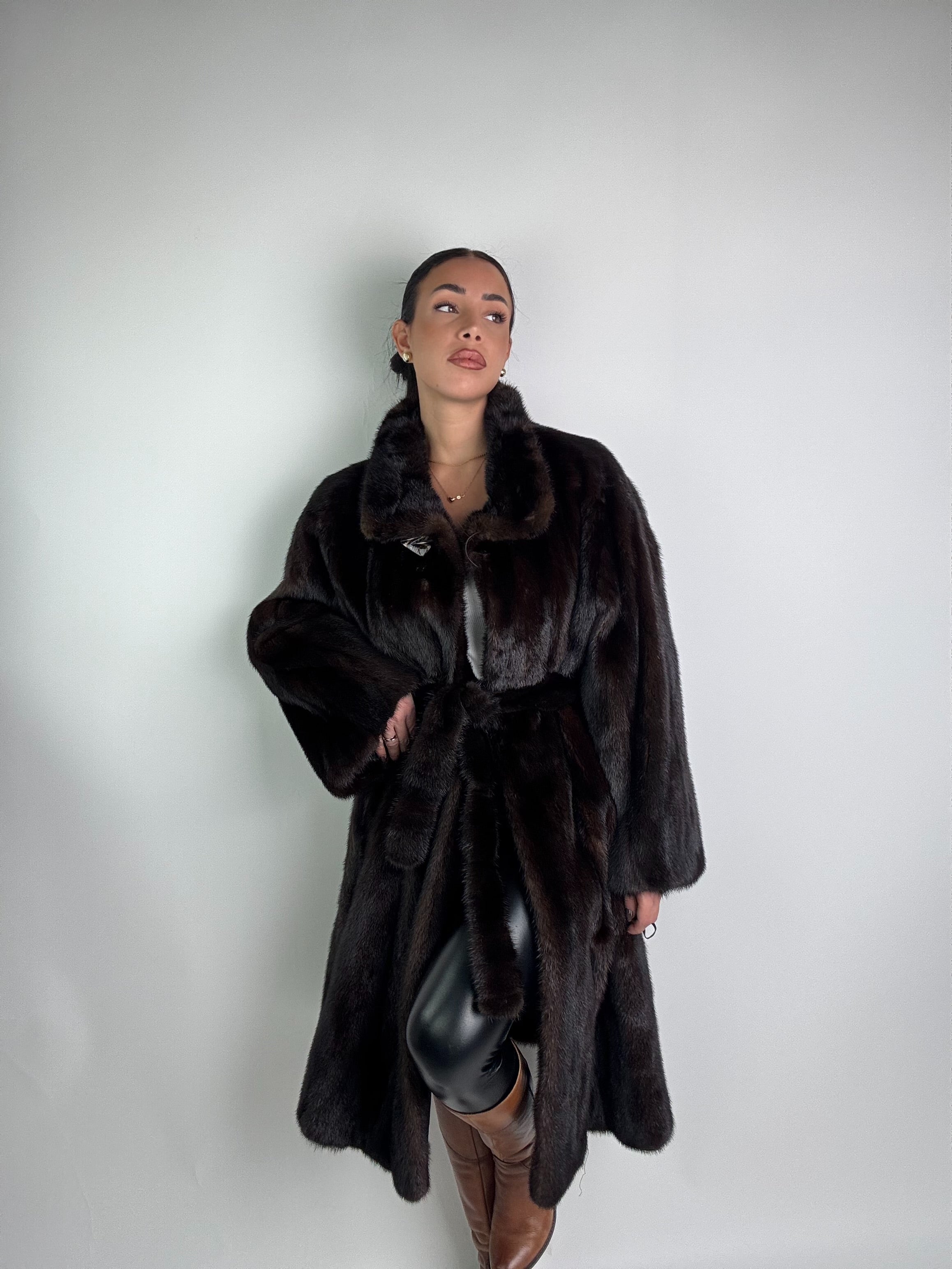 Cappotto in visone N380