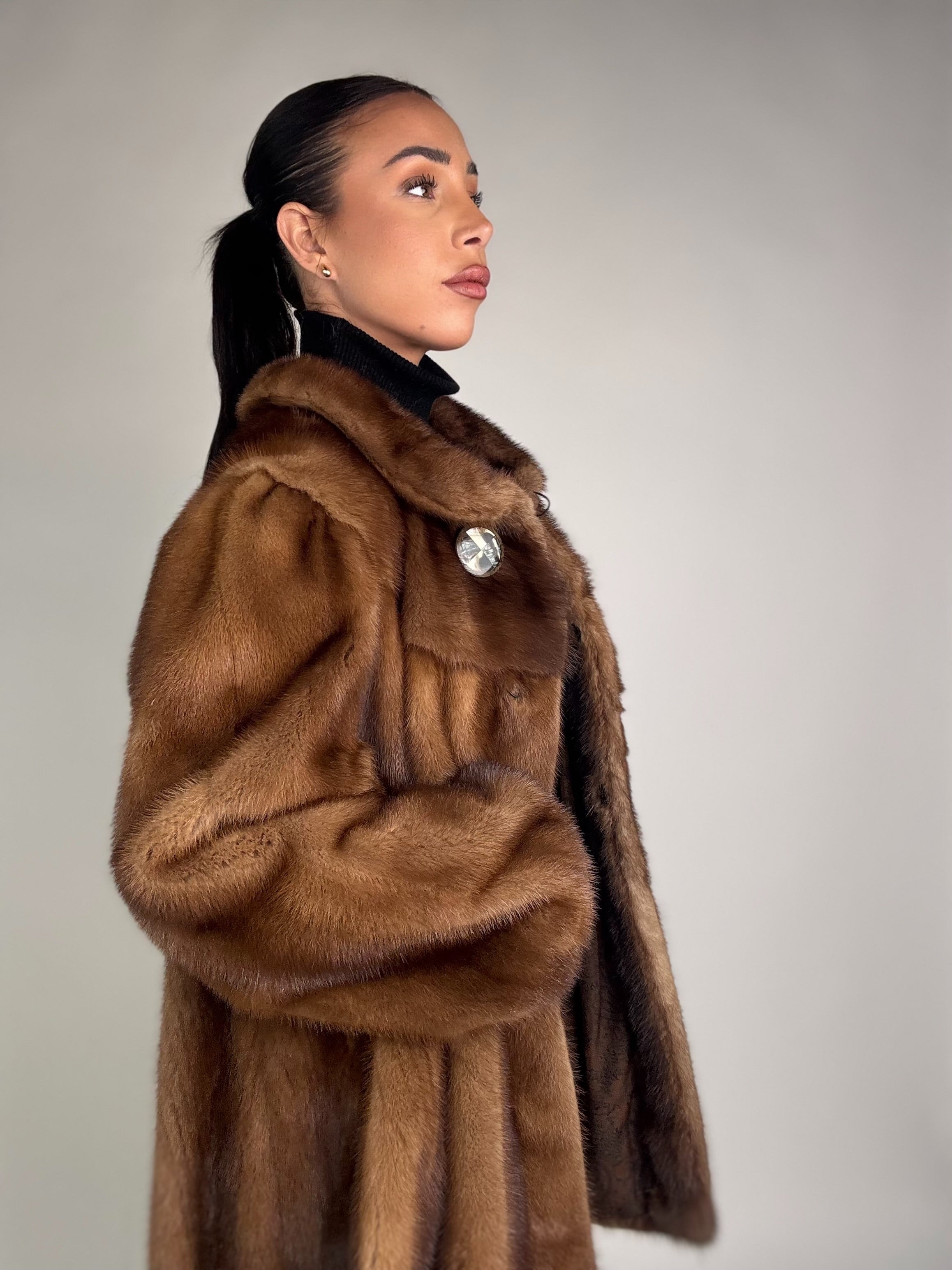 Cappotto in visone N431
