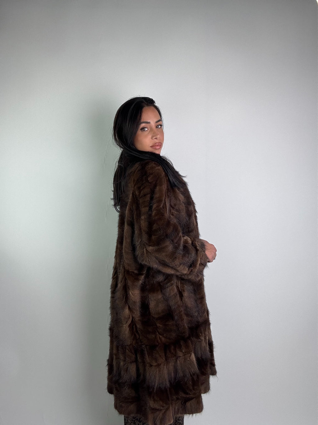 Cappotto in visone N378