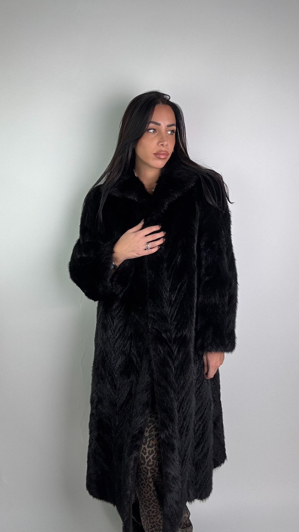 Cappotto in visone N377