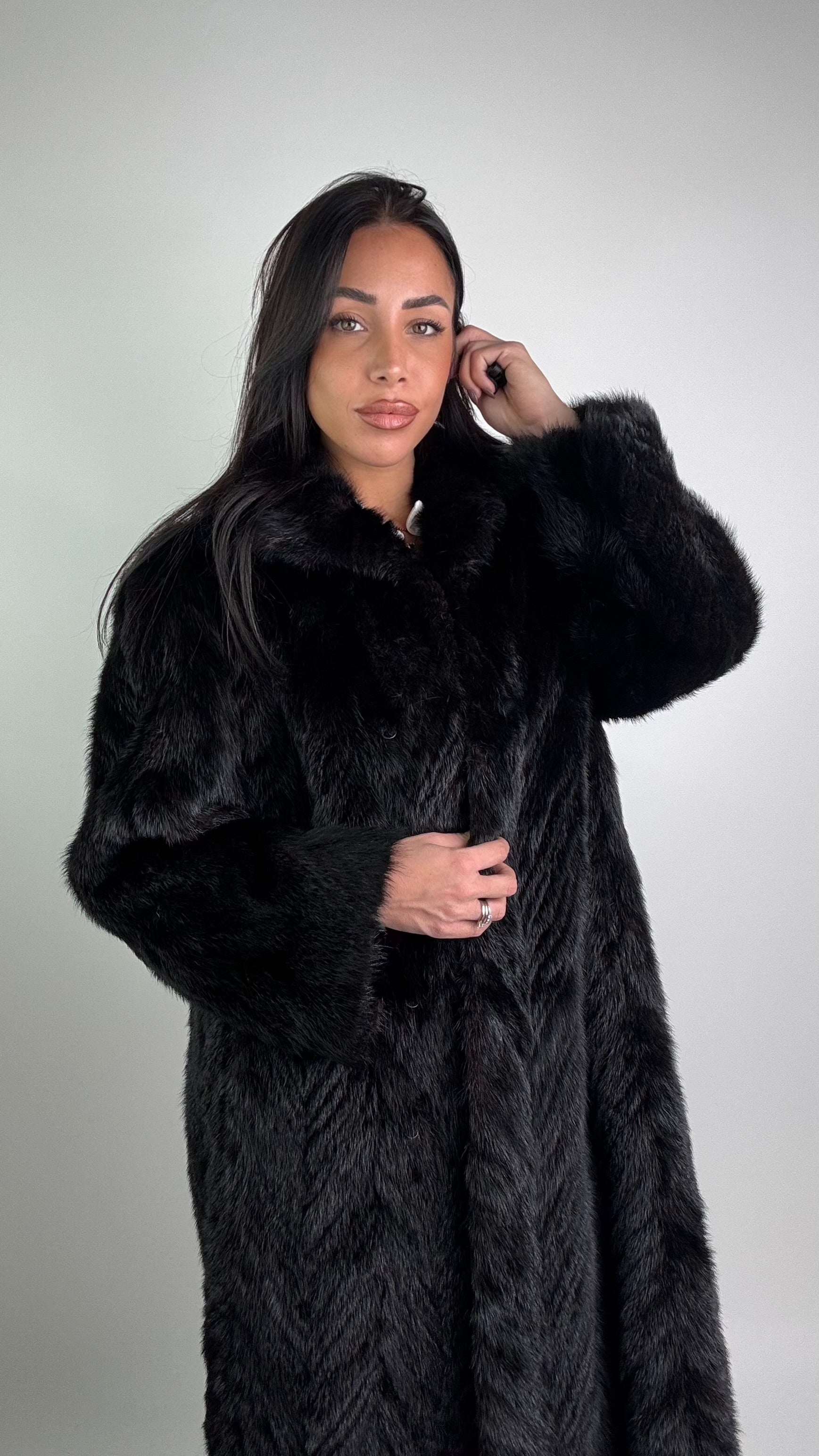 Cappotto in visone N377