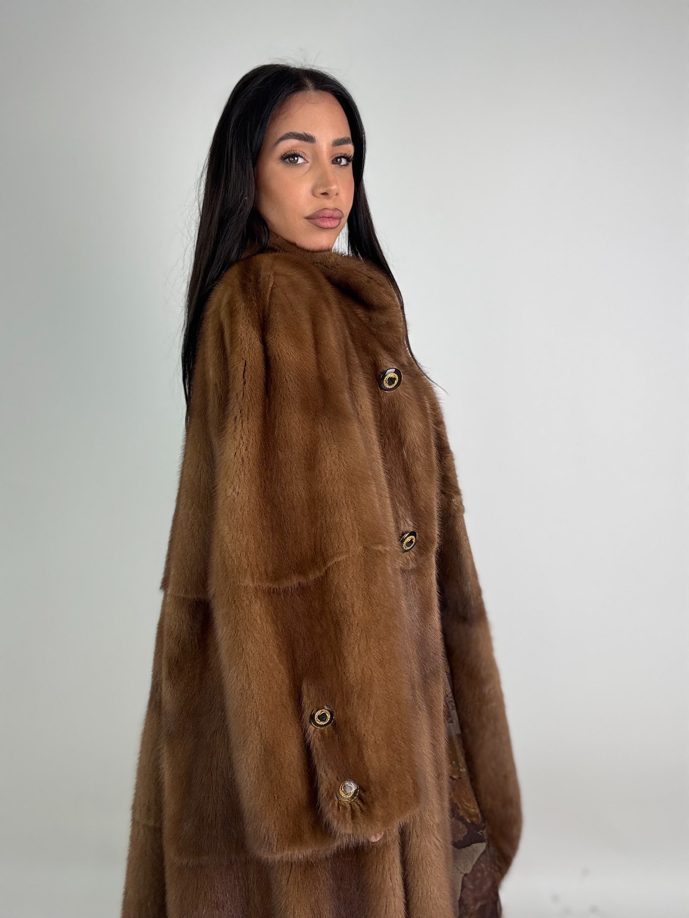 Cappotto in visone N497