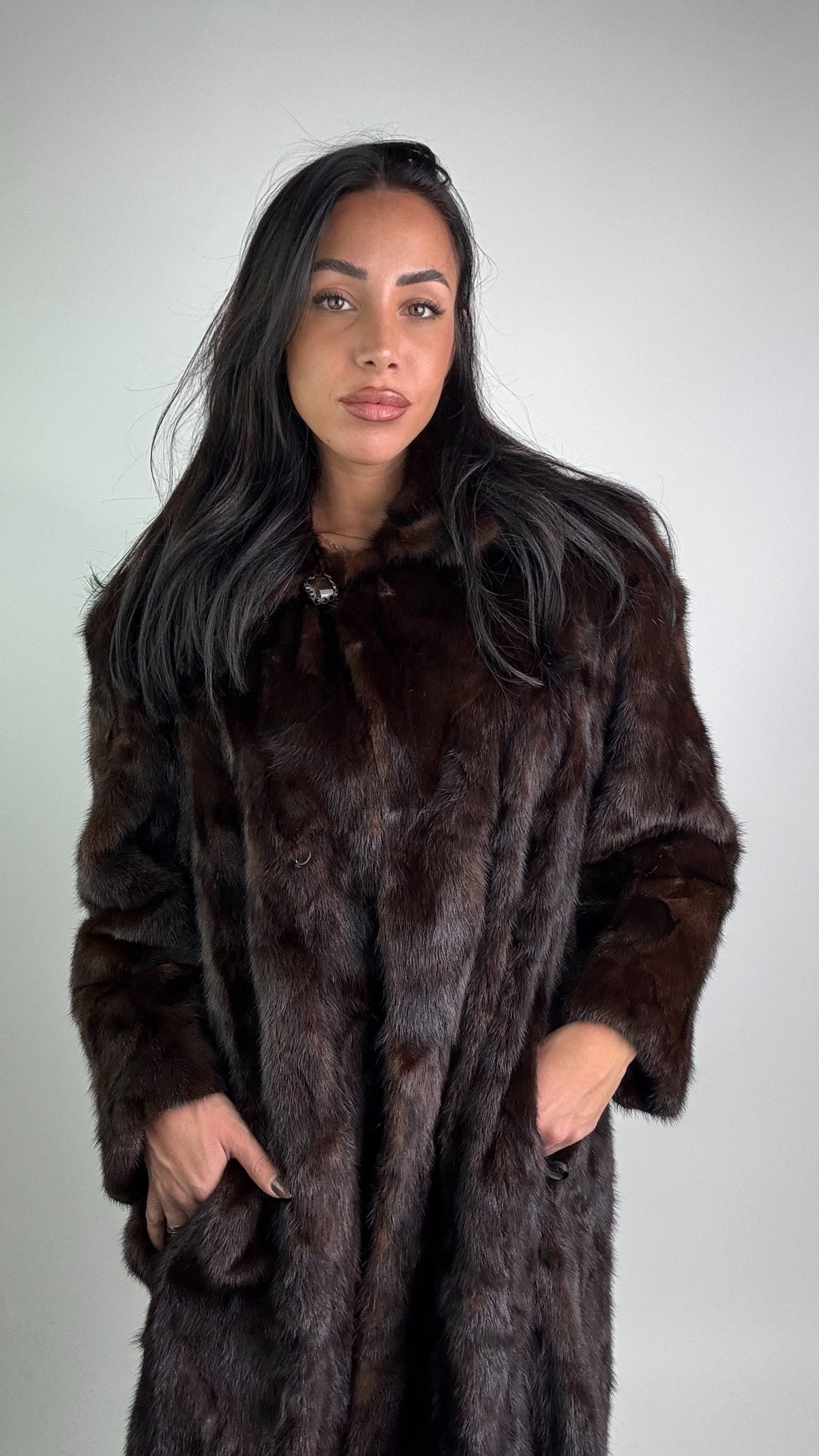 Cappotto in visone N375