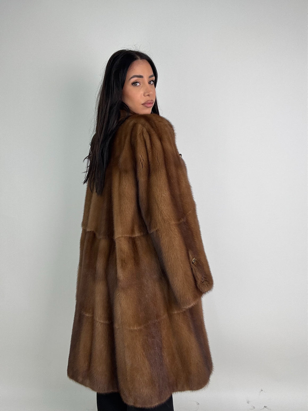 Cappotto in visone N497