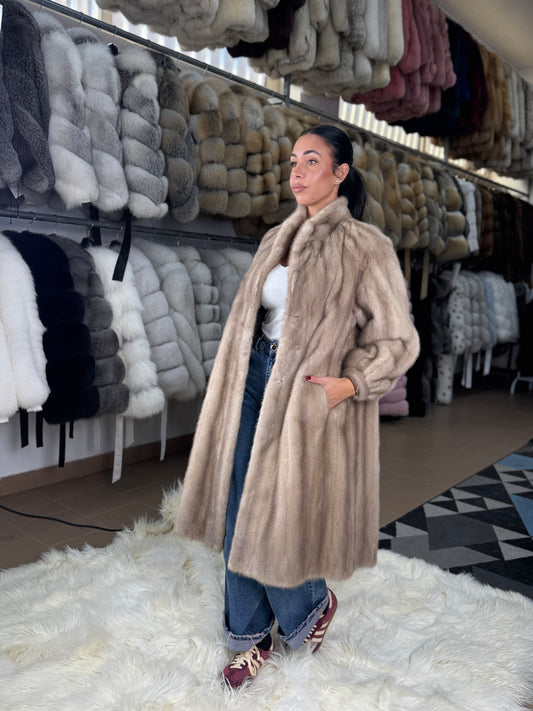 Cappotto in visone N741