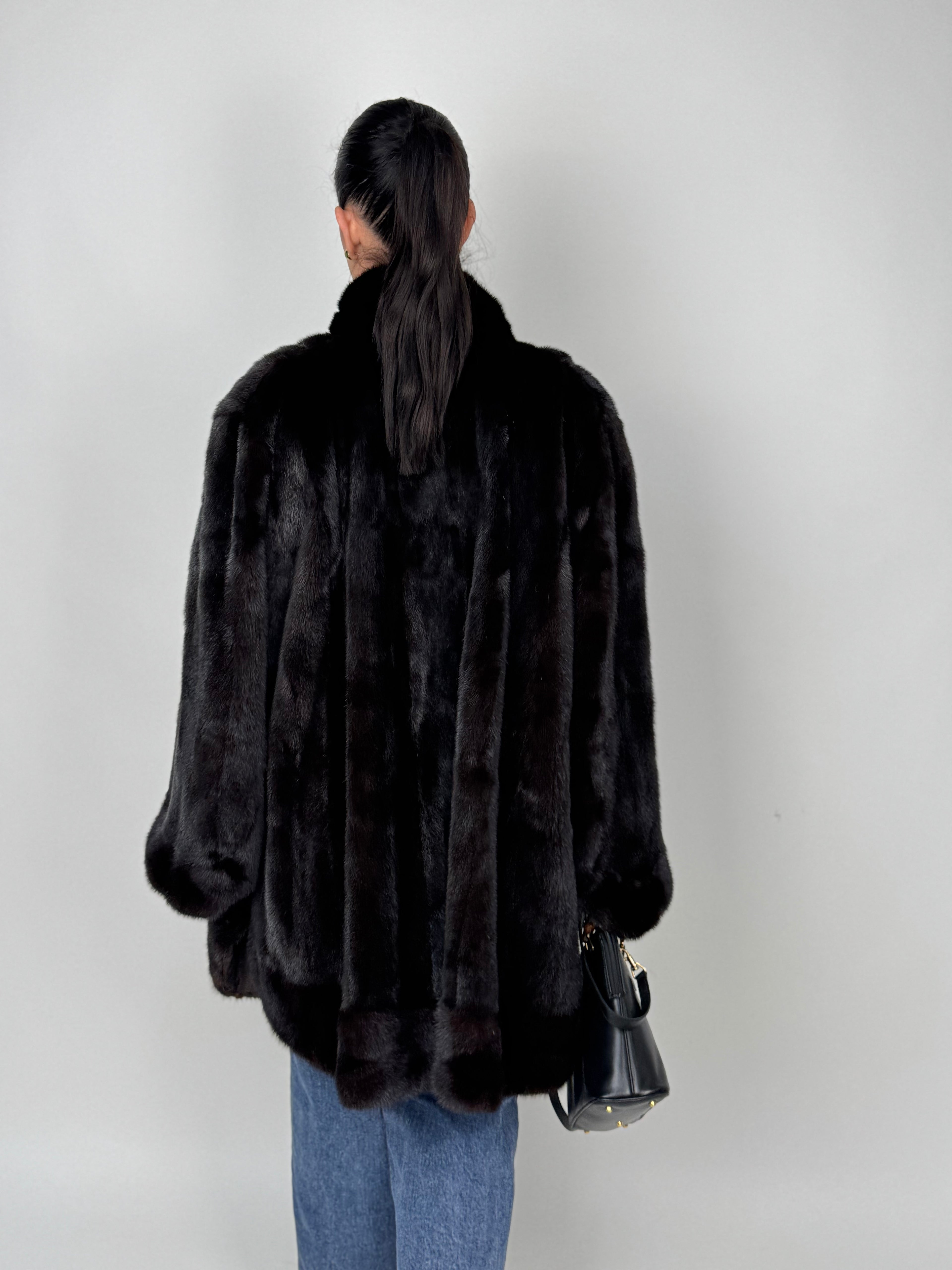 Cappotto in visone N529
