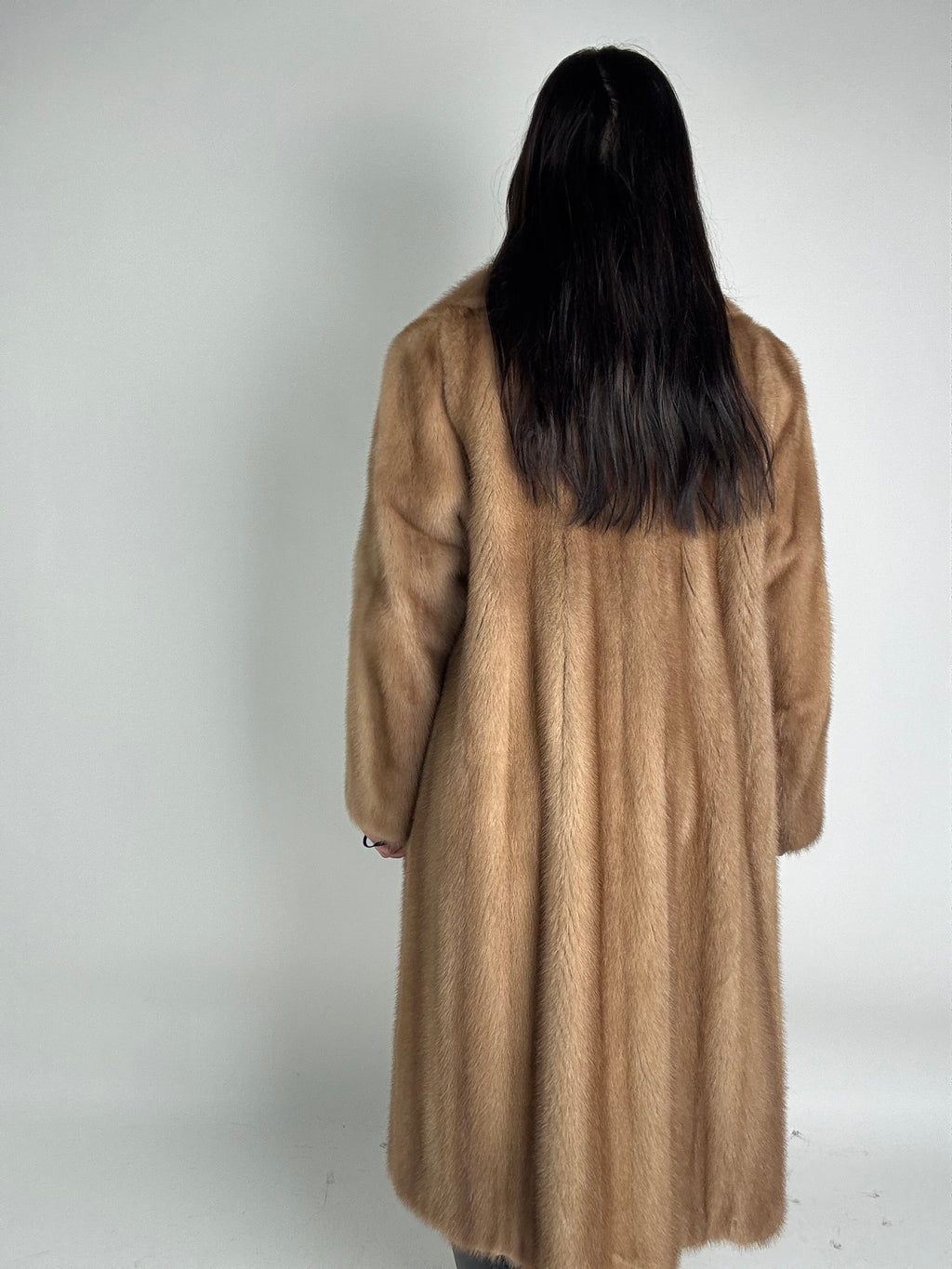Cappotto in visone N501
