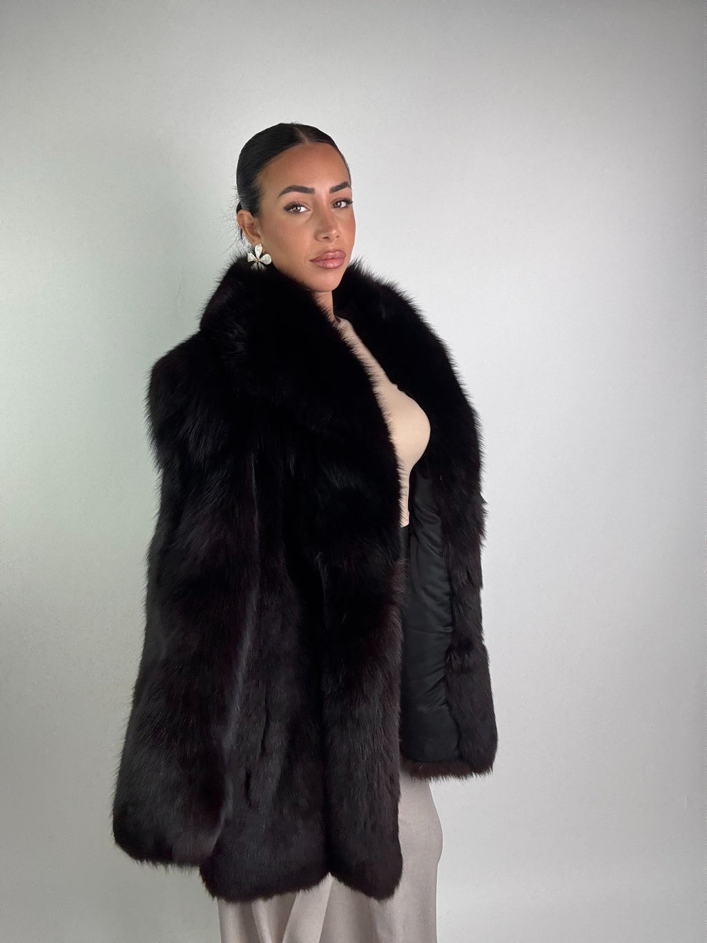 Giacca in volpe total black N966