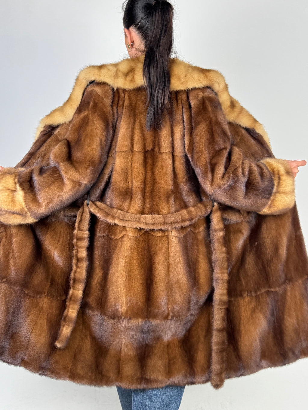 Cappotto in visone e zibellino N662