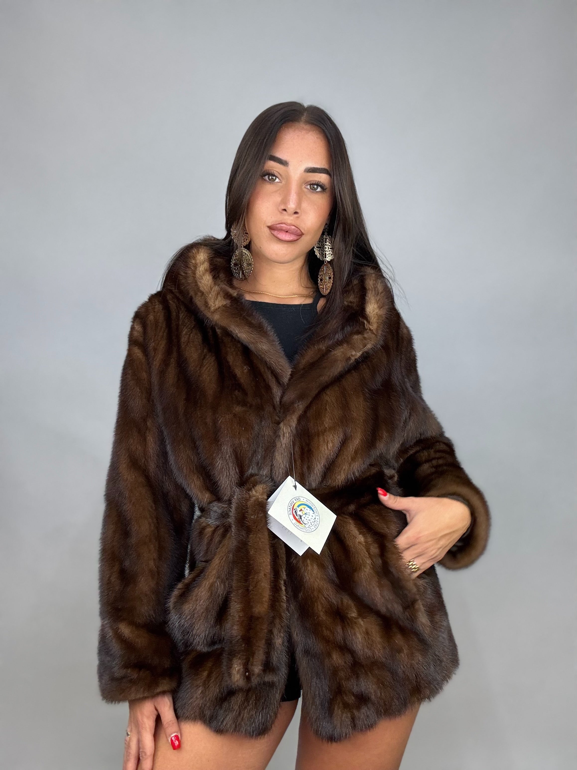 Giacca in visone cintura e cappuccio