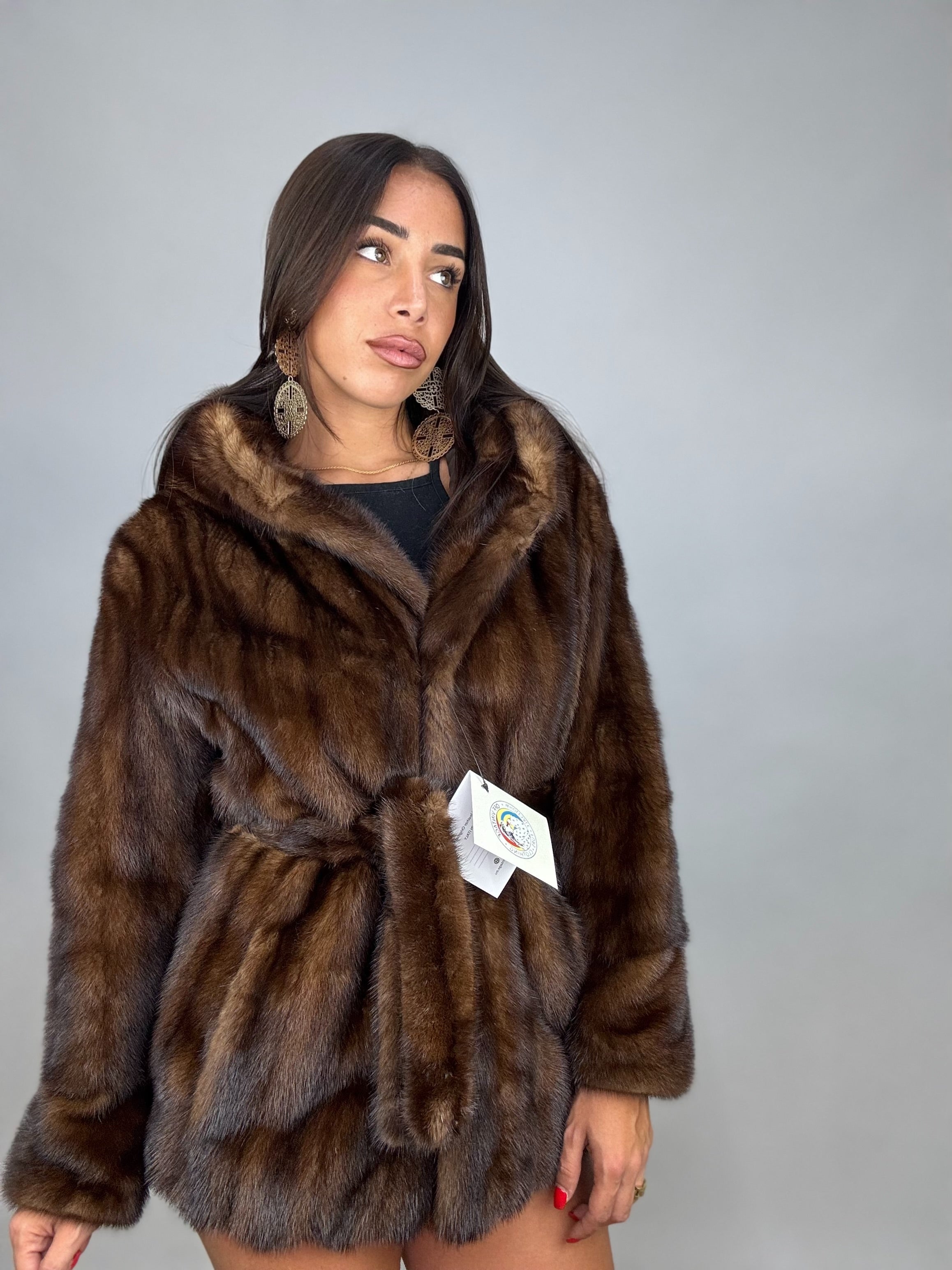 Giacca in visone cintura e cappuccio