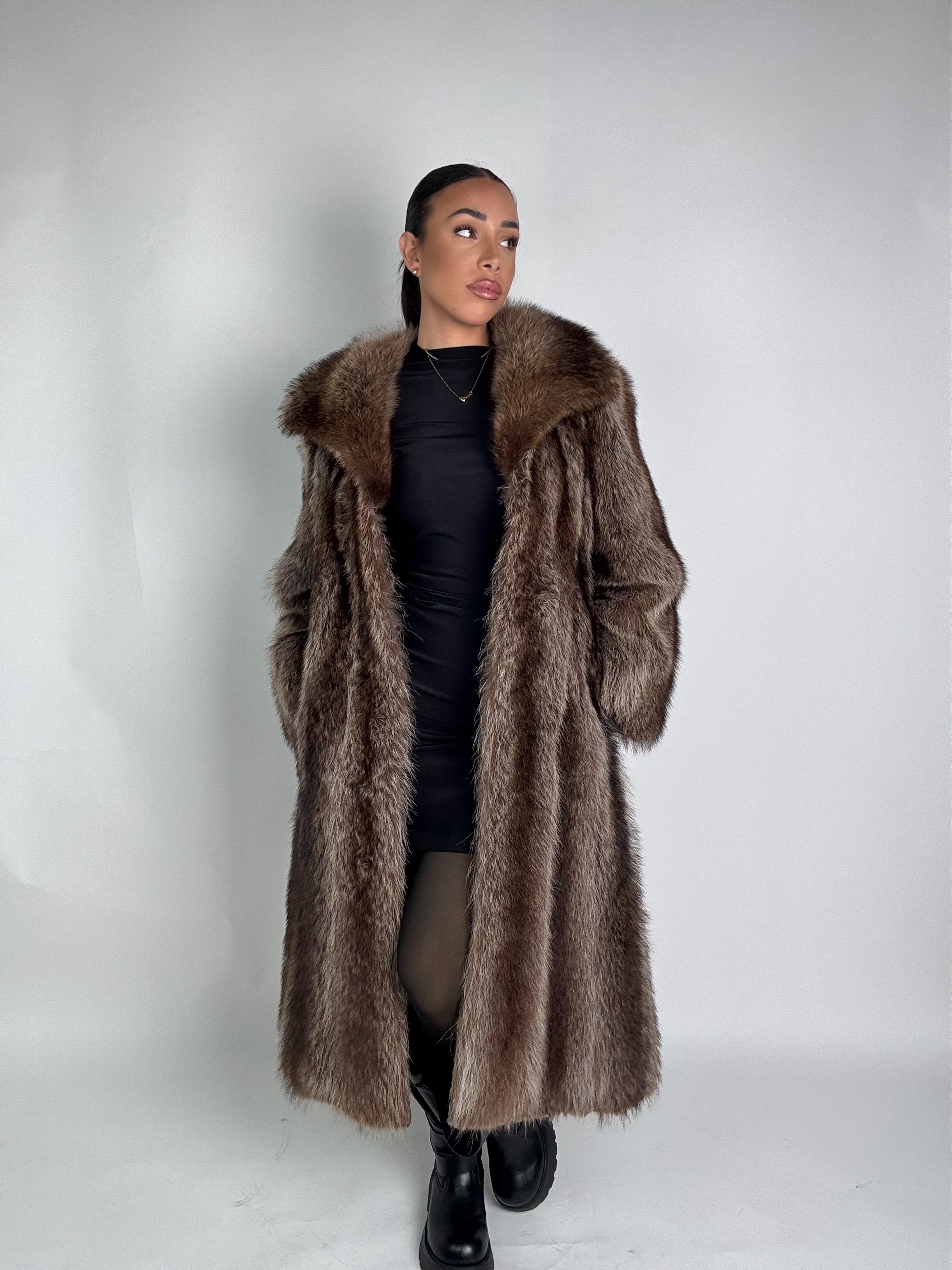 Cappotto in marmotta N409