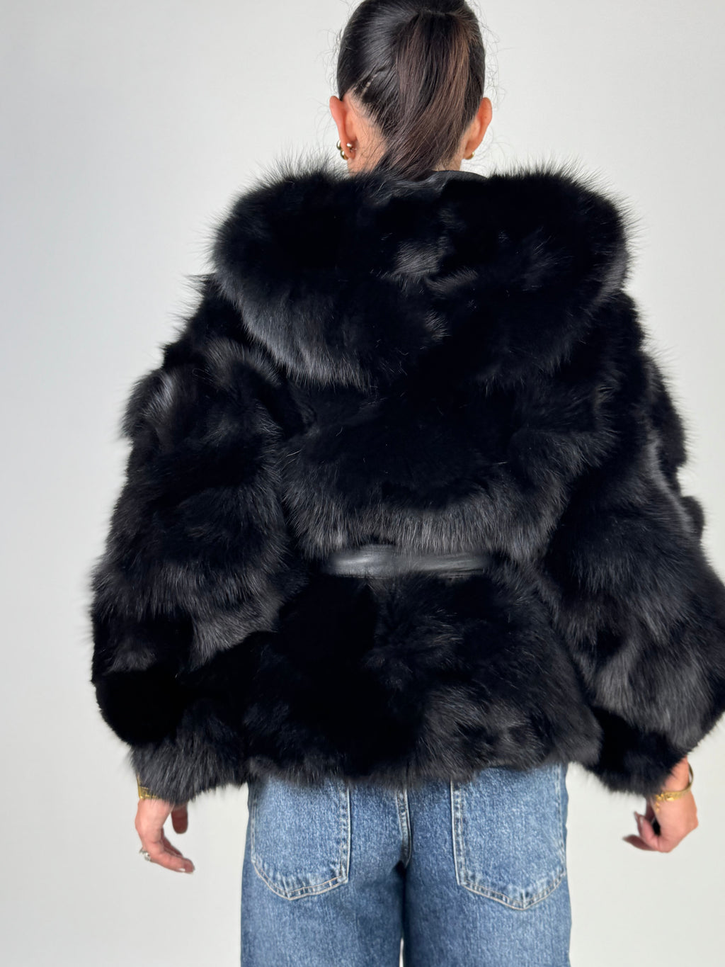 Mantella in volpe total black N700