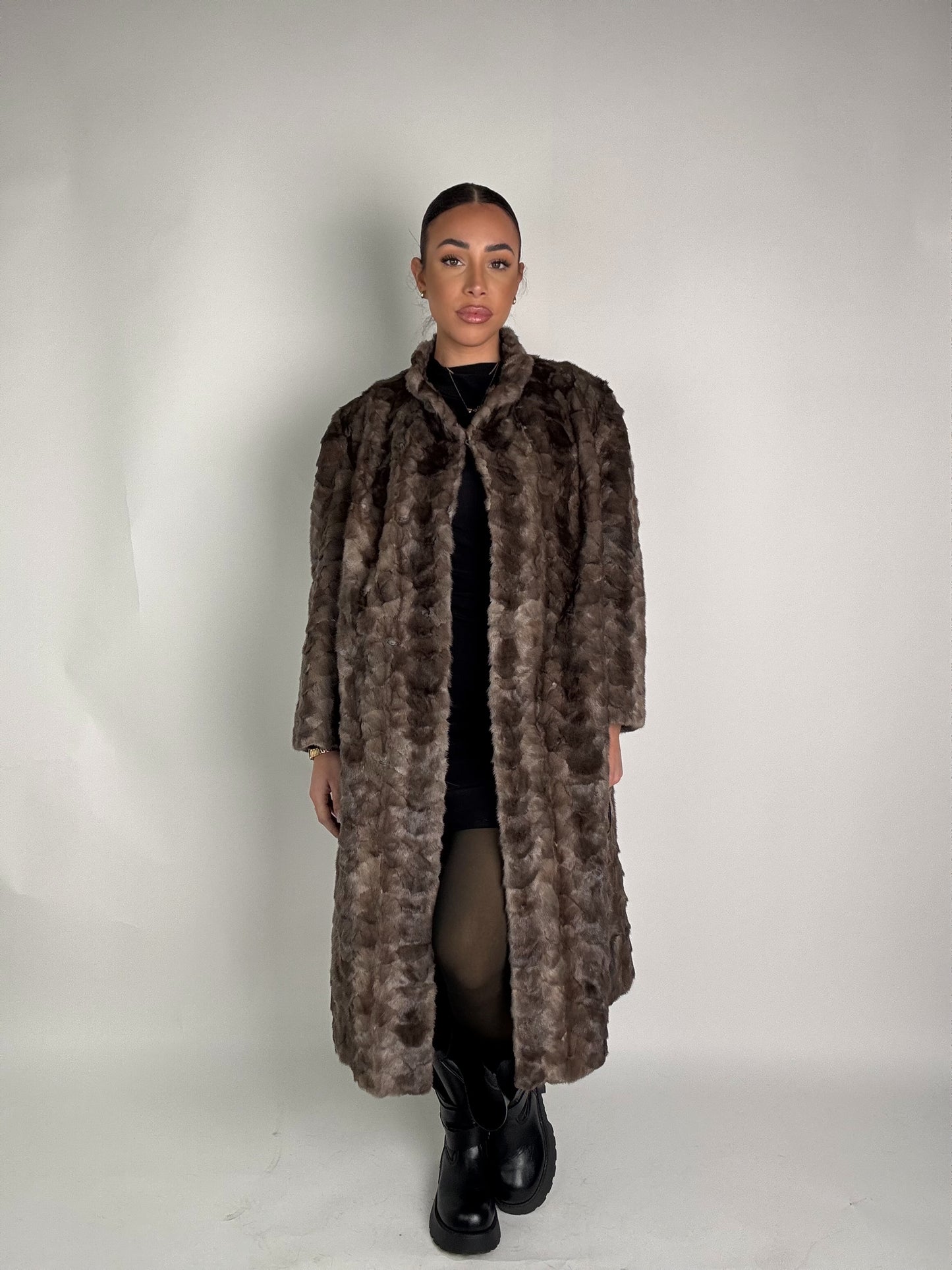 Cappotto in visone N434