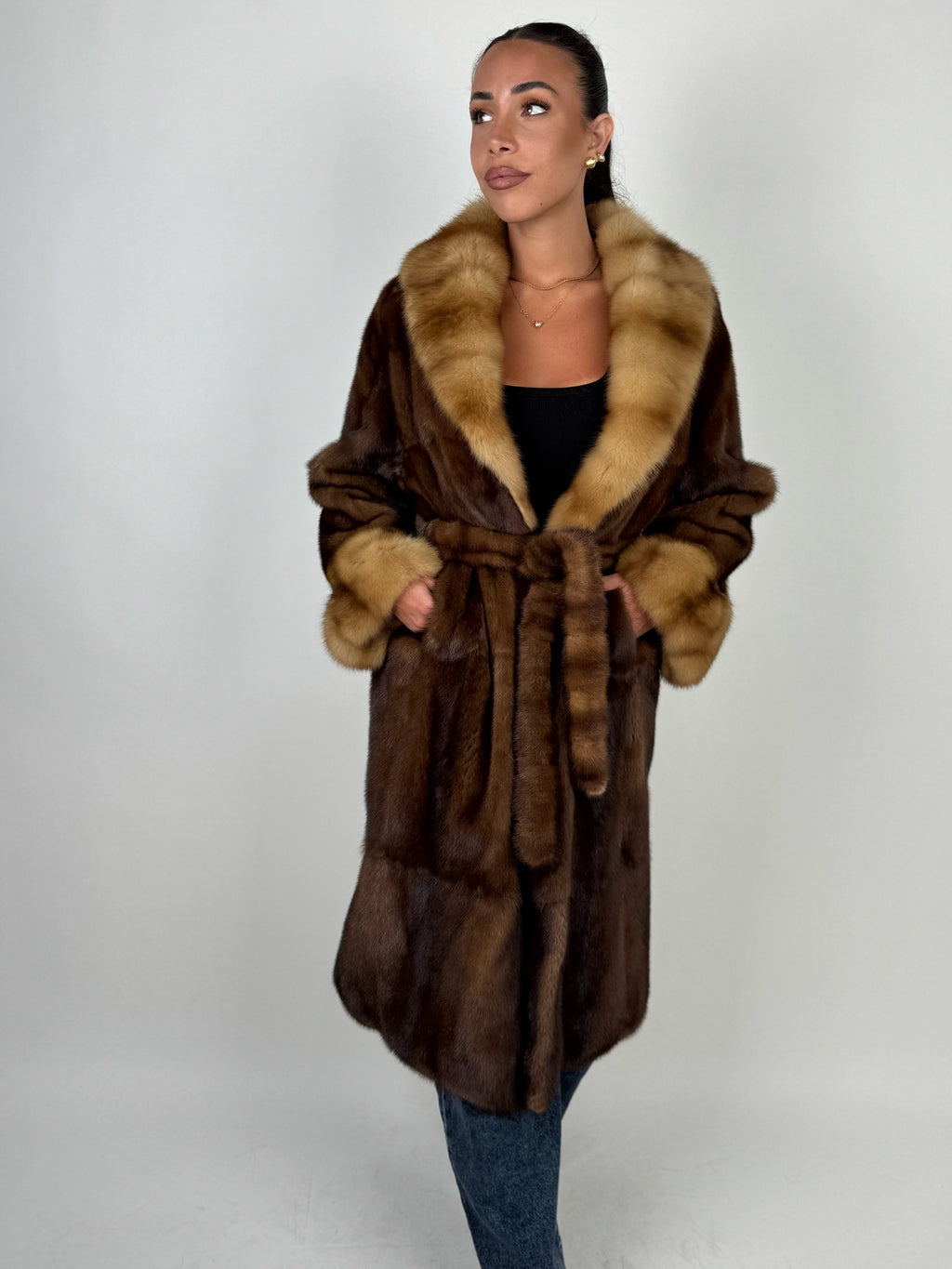 Cappotto in visone e zibellino N662