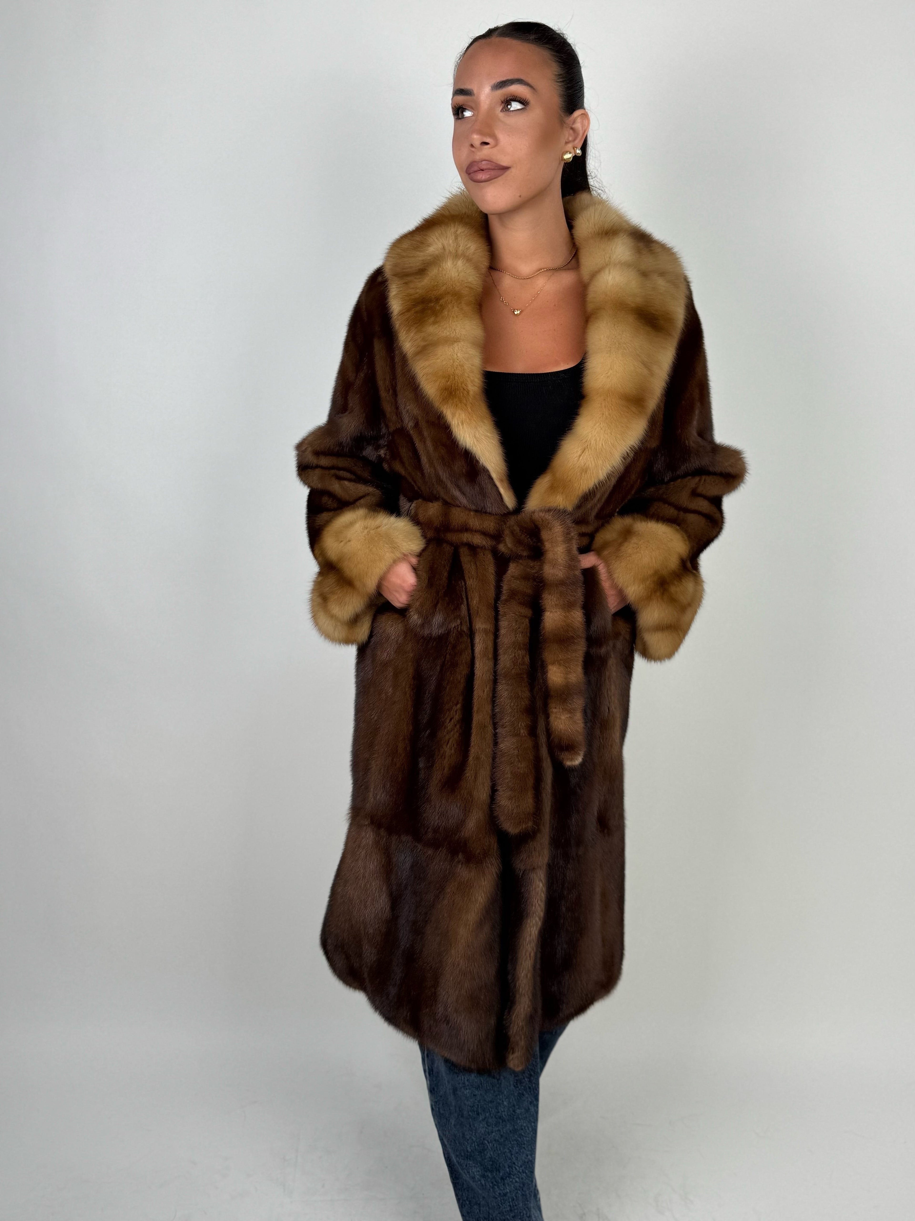 Cappotto in visone e zibellino N662