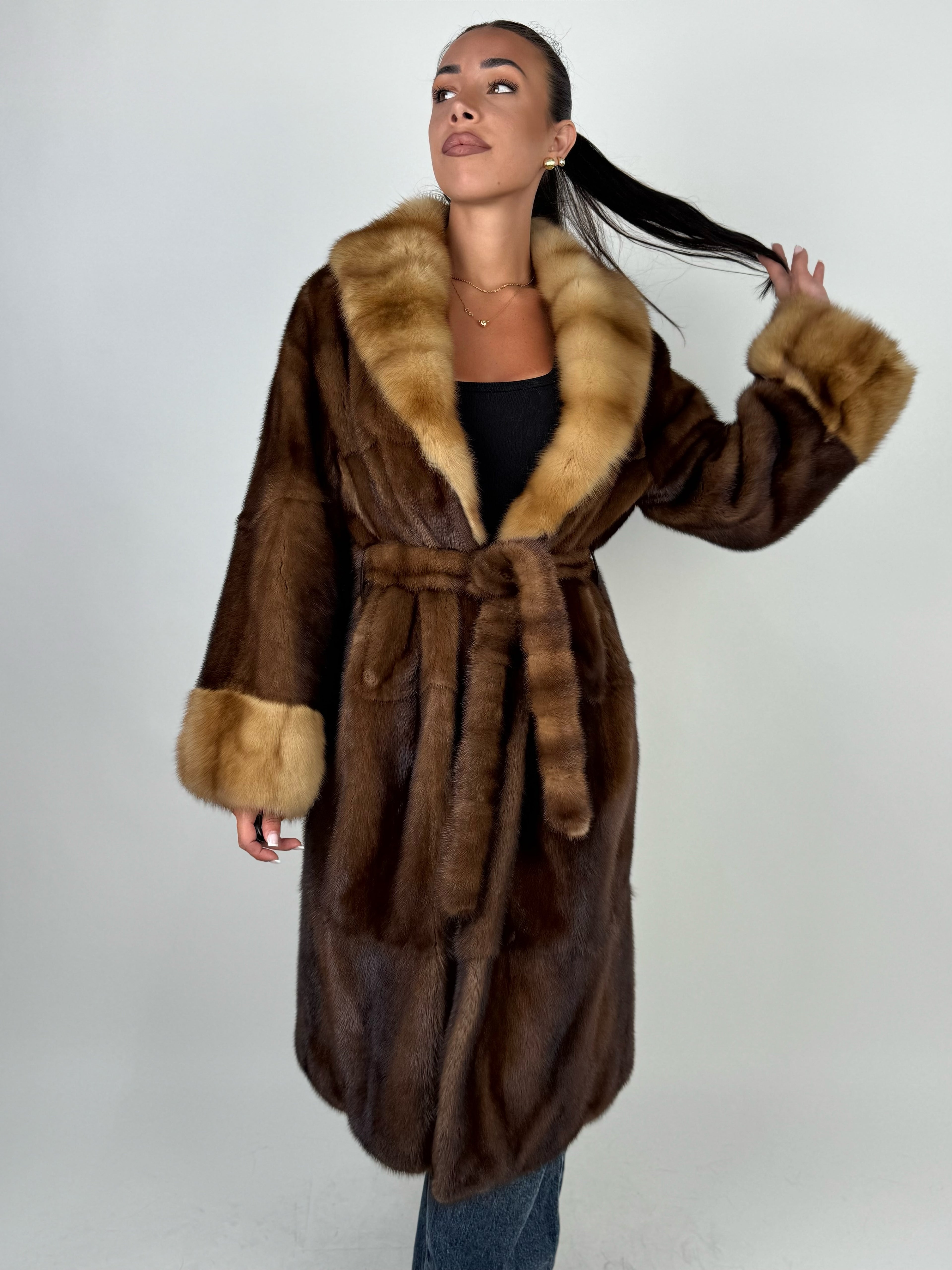 Cappotto in visone e zibellino N662