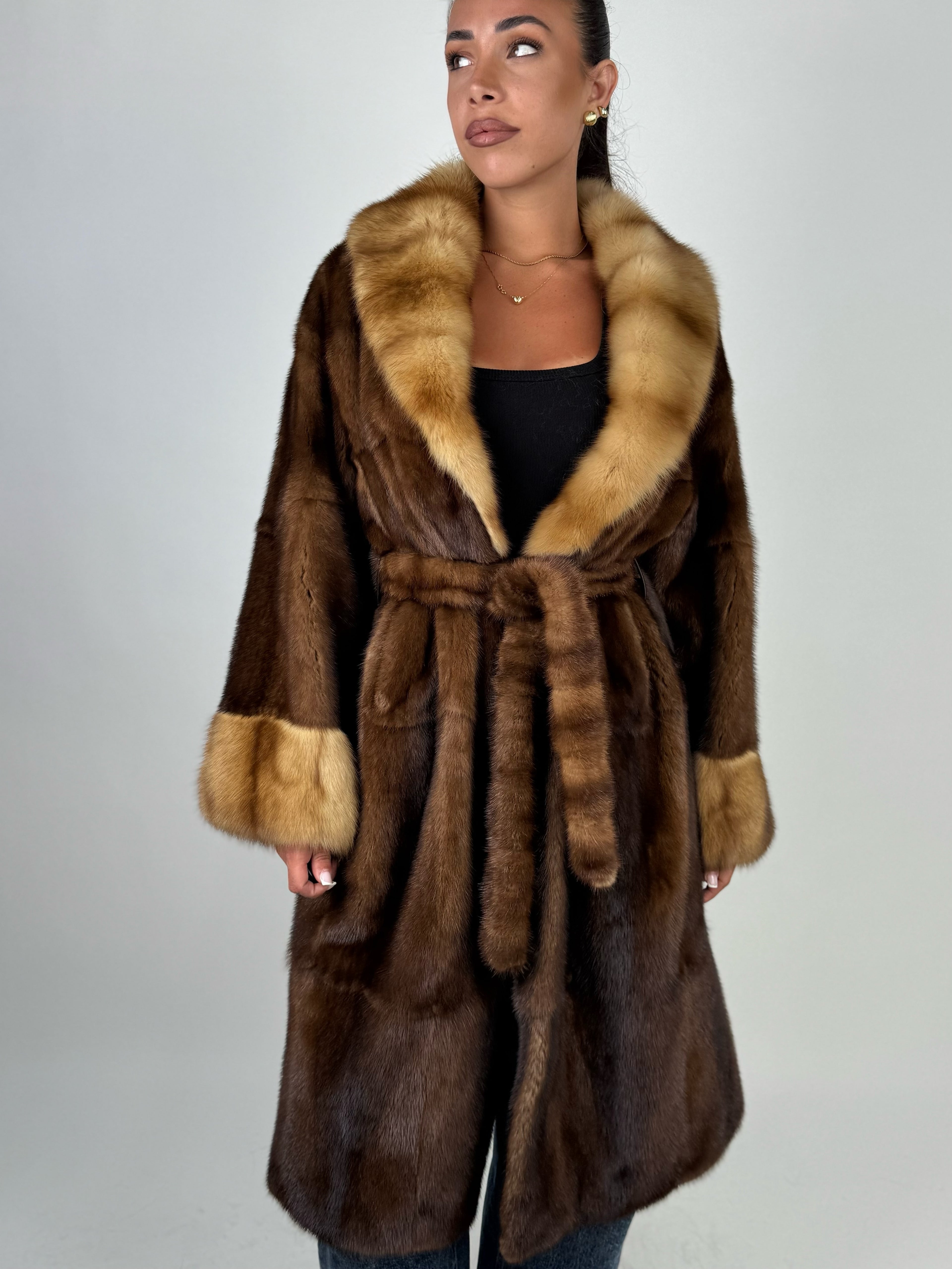 Cappotto in visone e zibellino N662