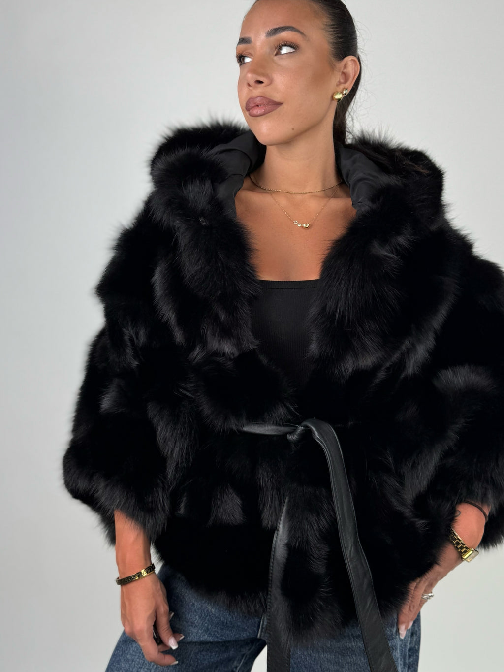 Mantella in volpe total black N700