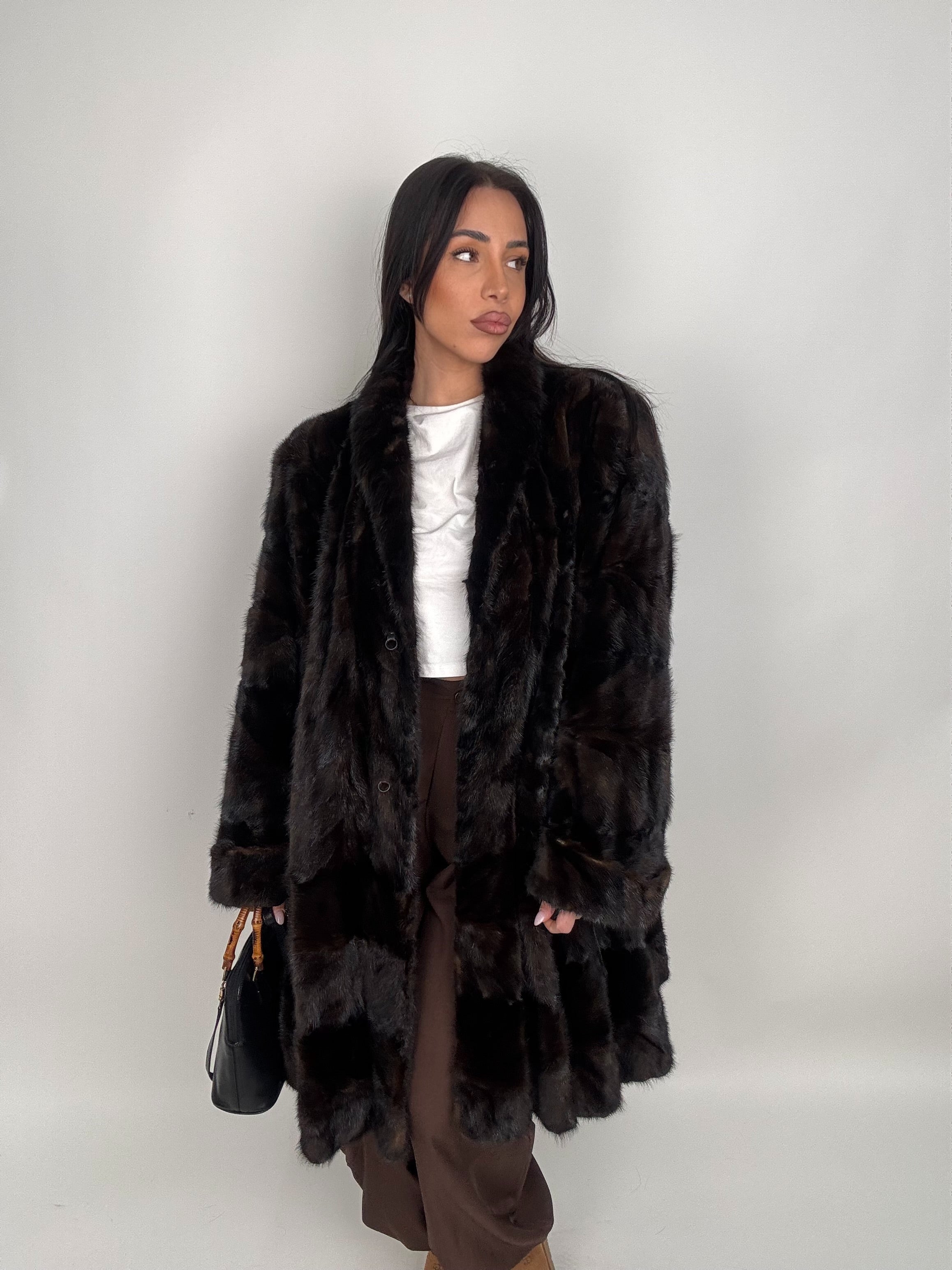 Cappotto in visone N607