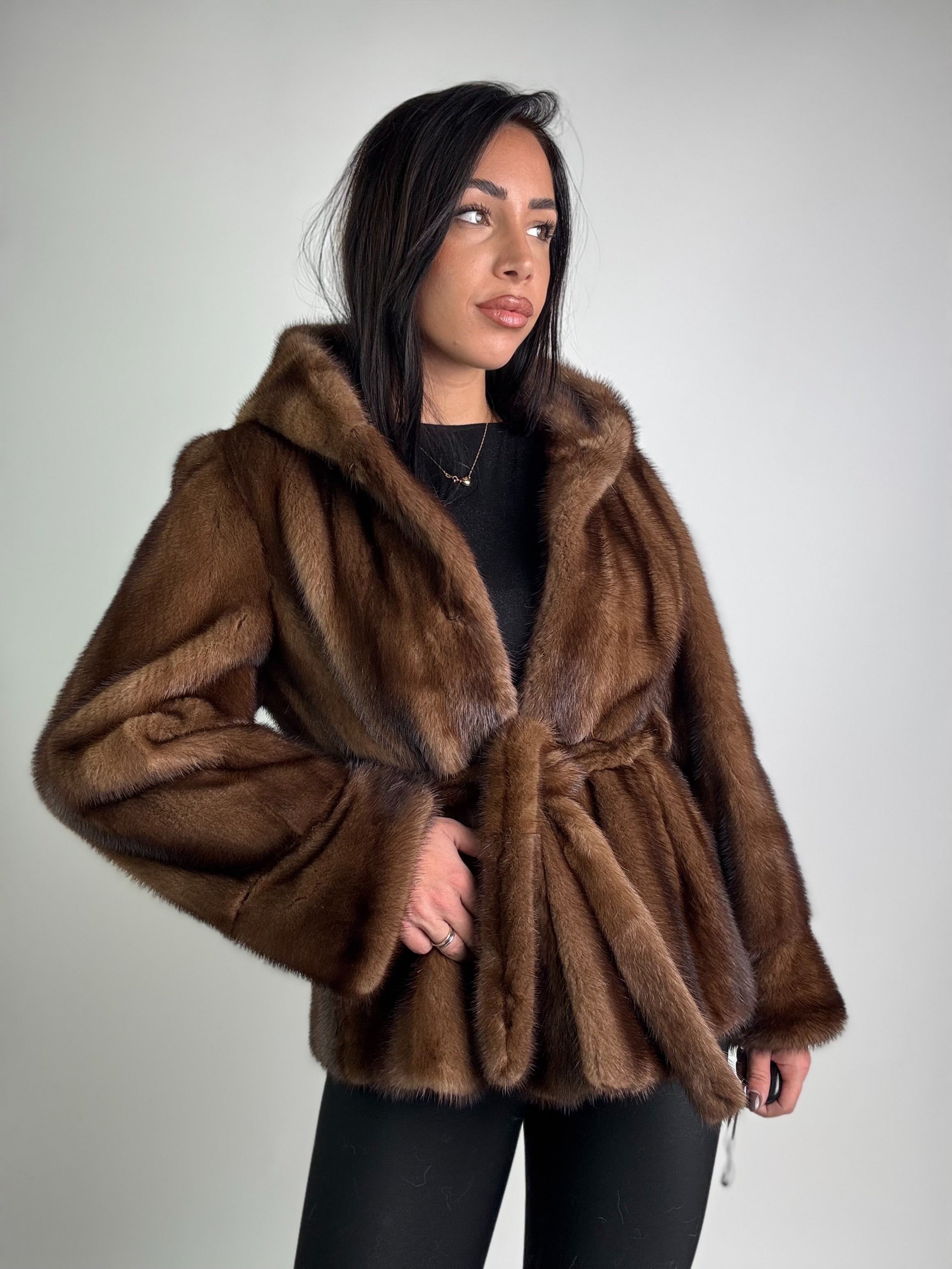 Giacca in visone cintura e cappuccio N121