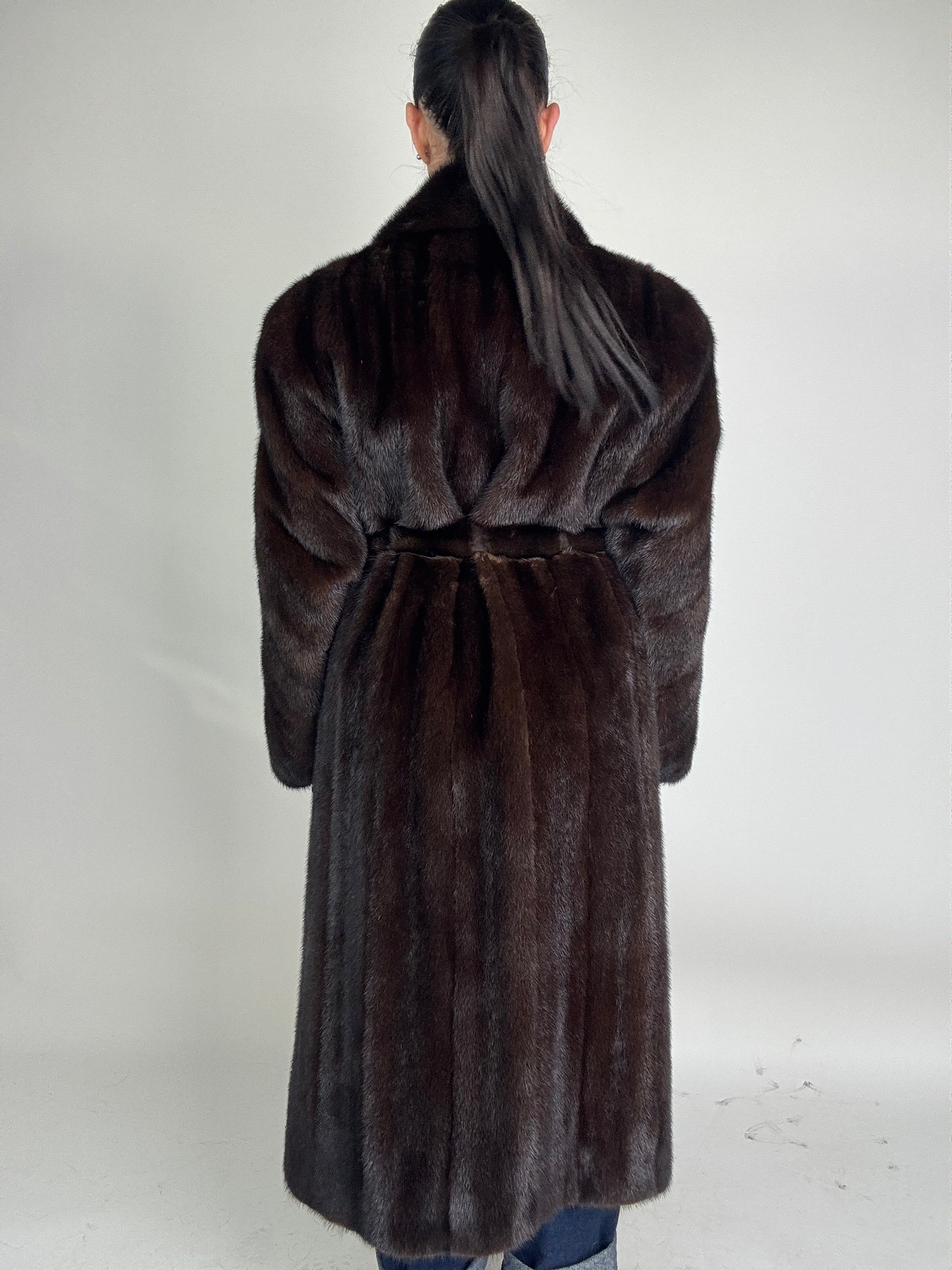 Cappotto in visone N502