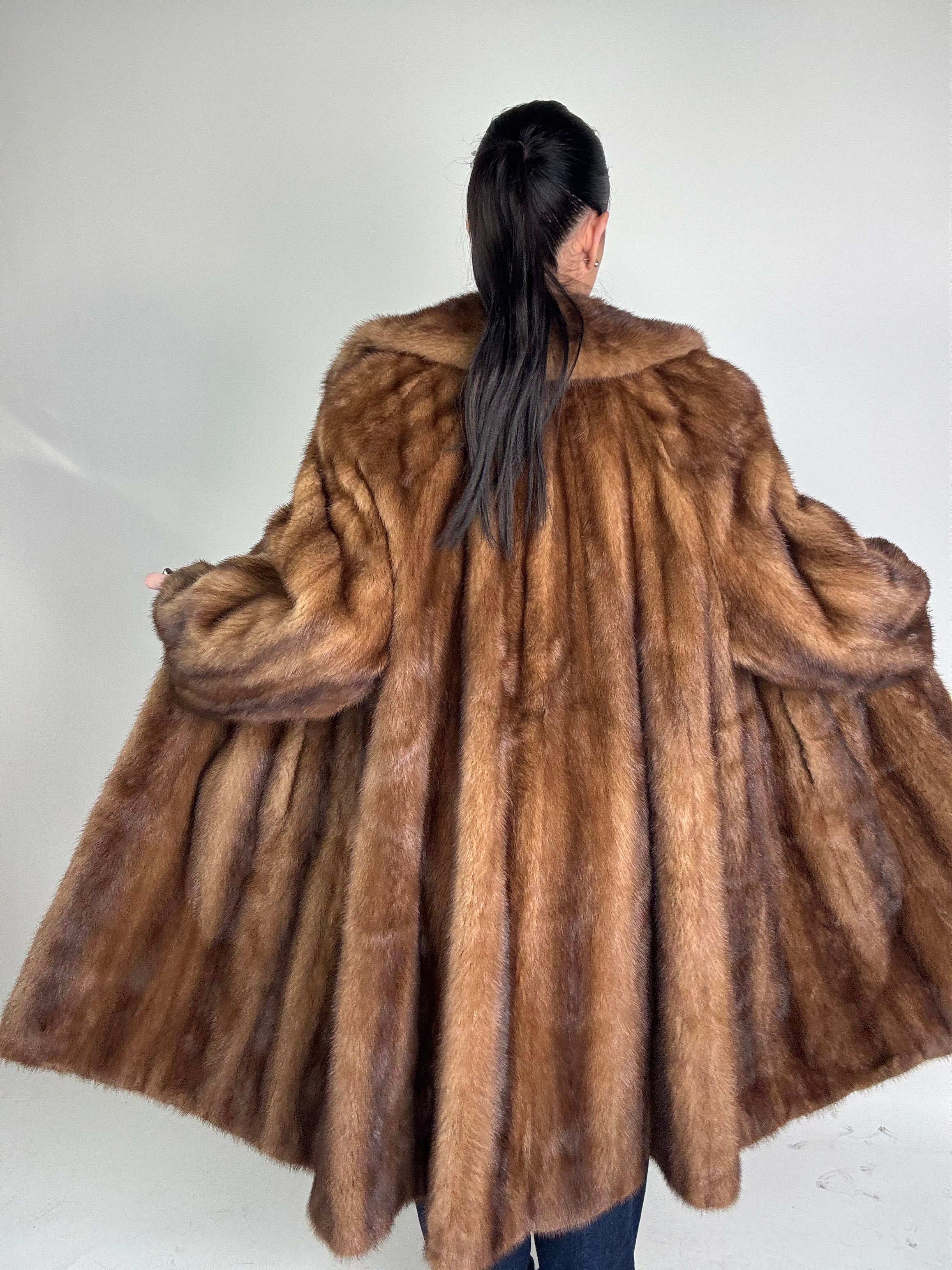 Cappotto in visone N503