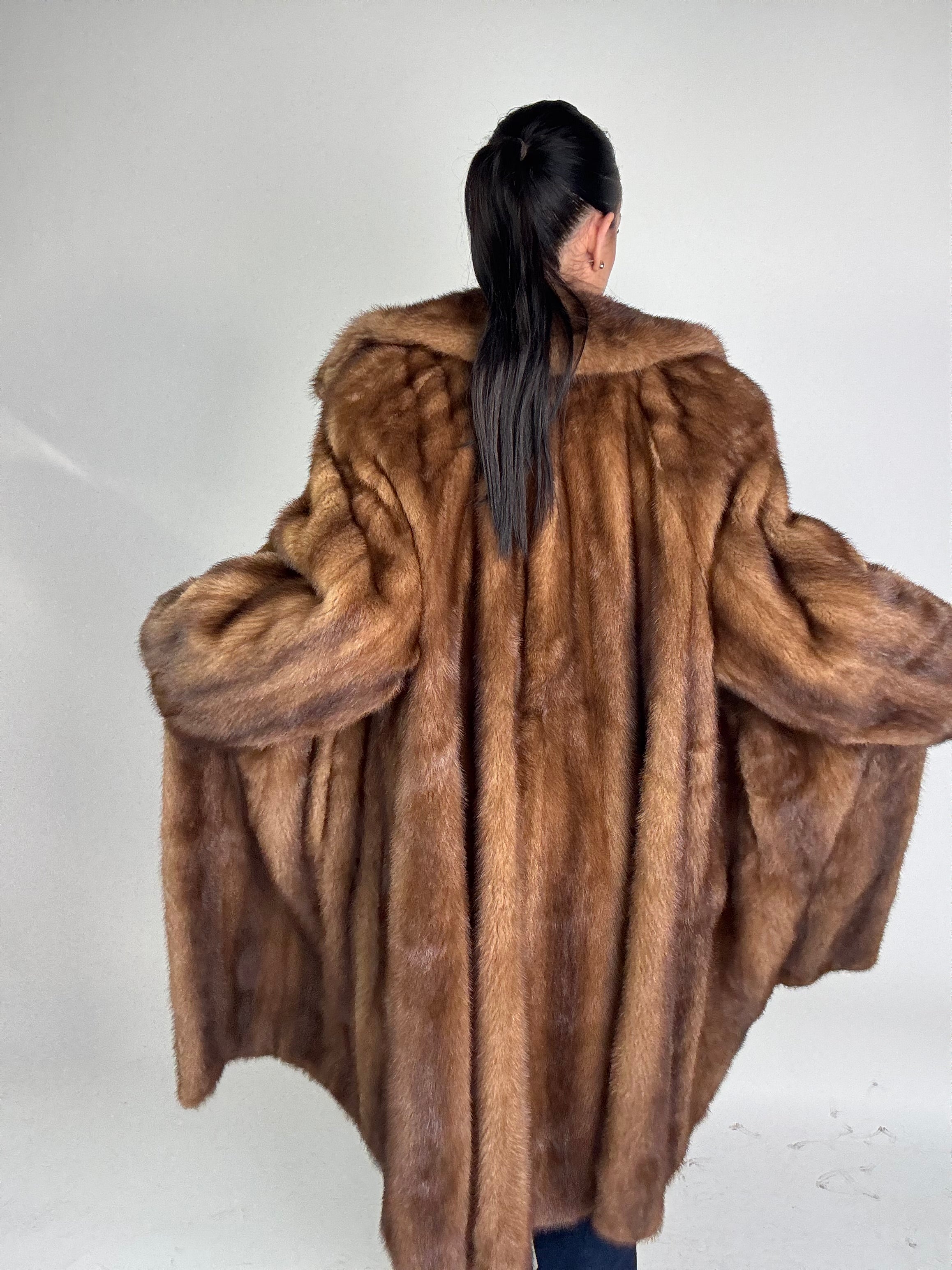 Cappotto in visone N503