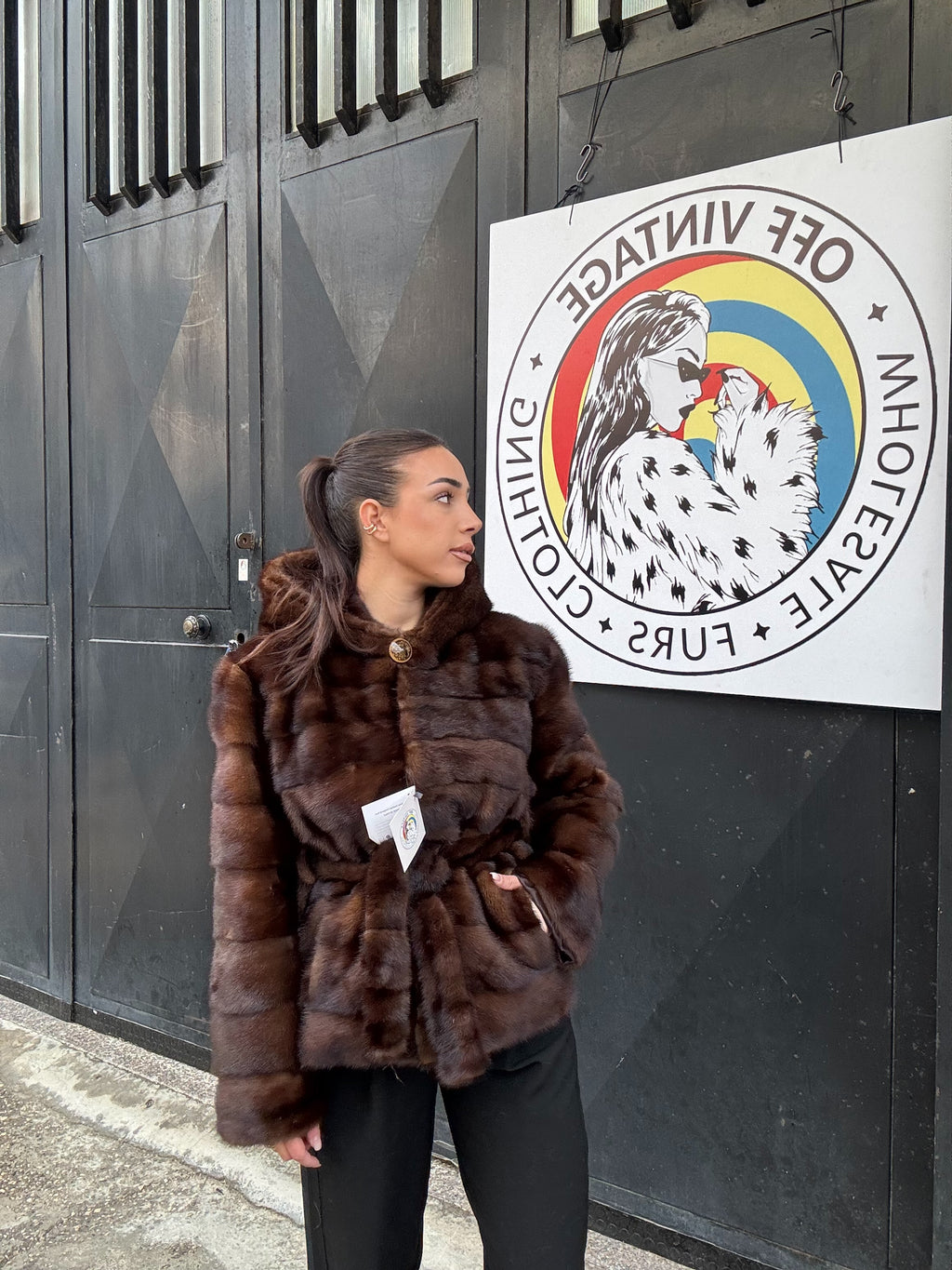 Giacca in visone cintura e cappuccio