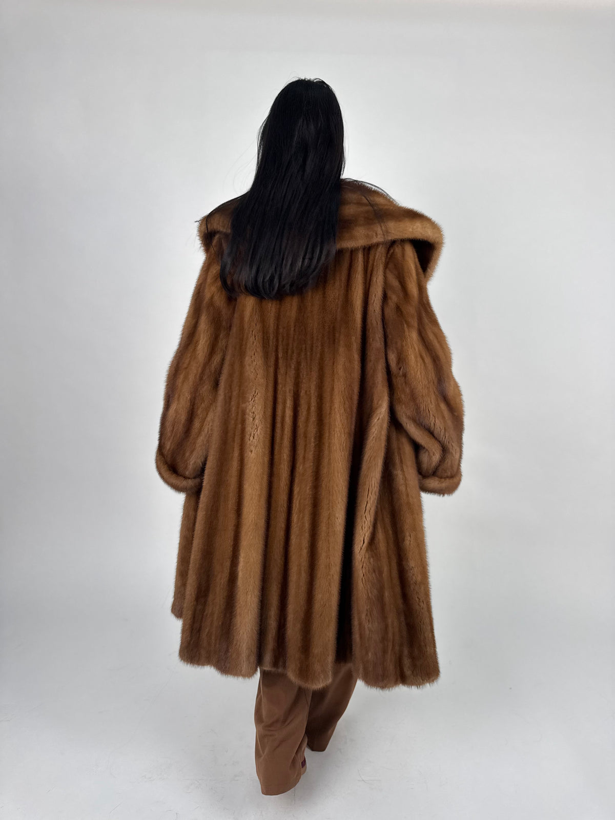 Cappotto in visone N751