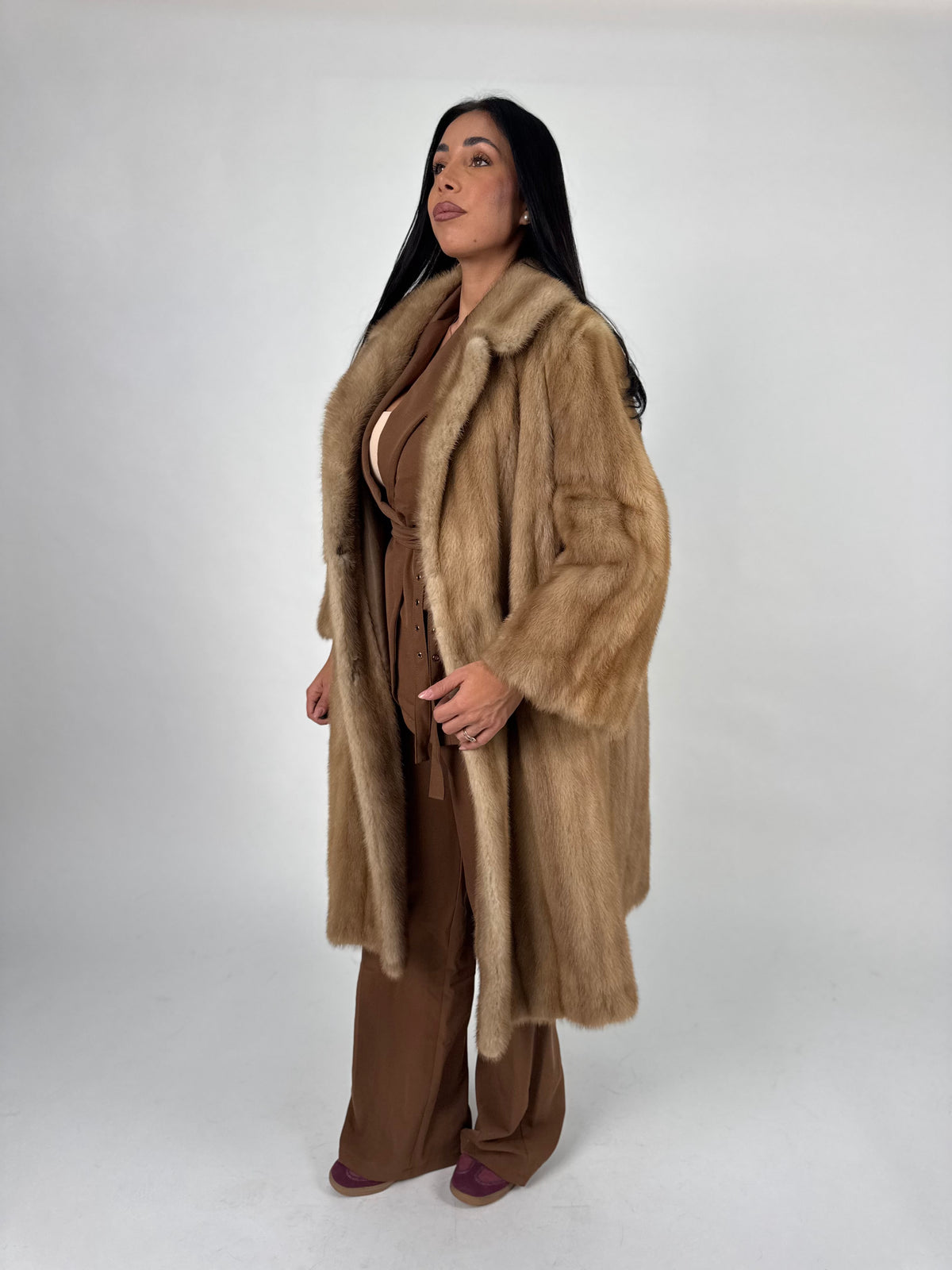 Cappotto in visone N749