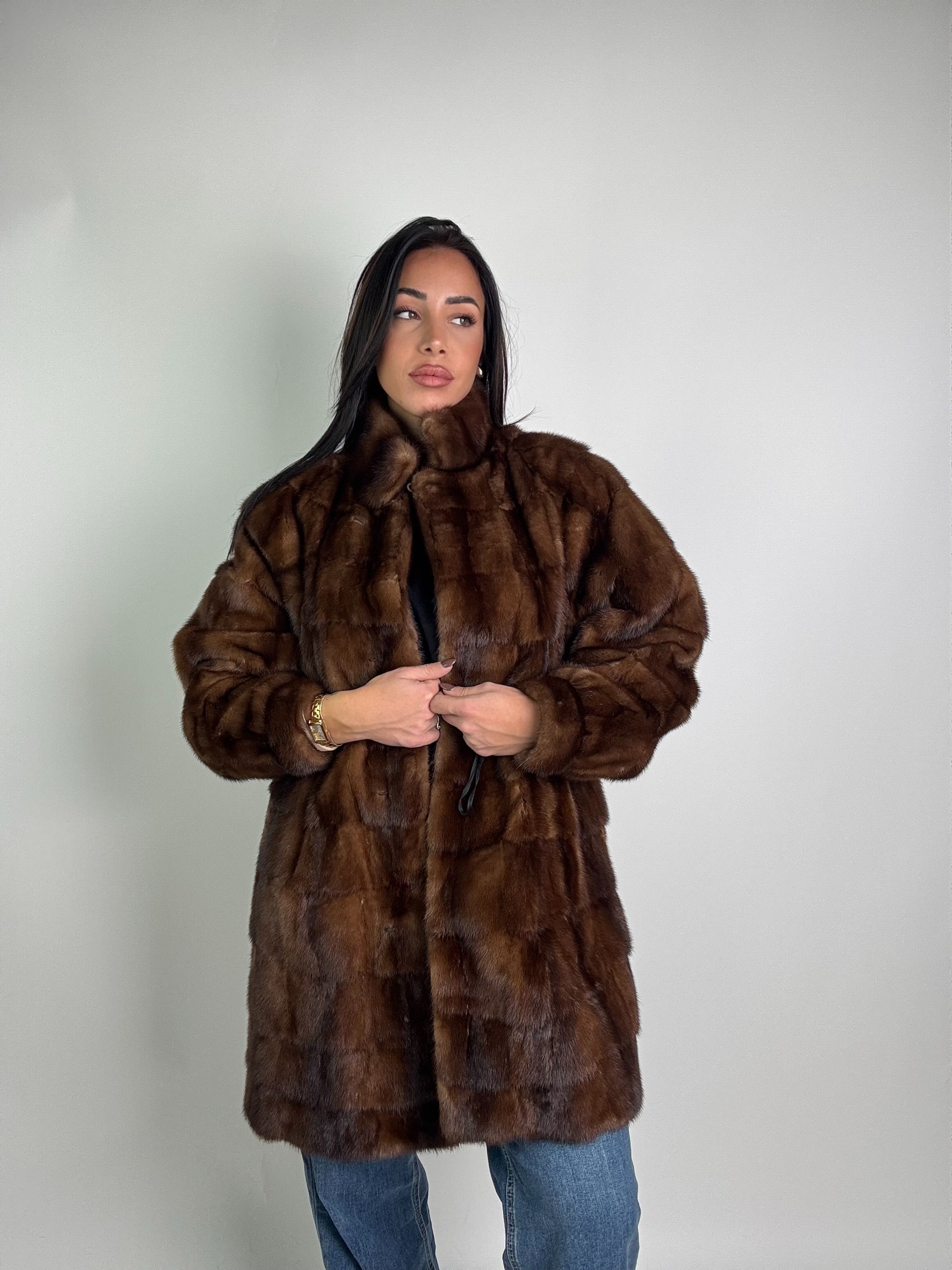 Cappotto in visone N382