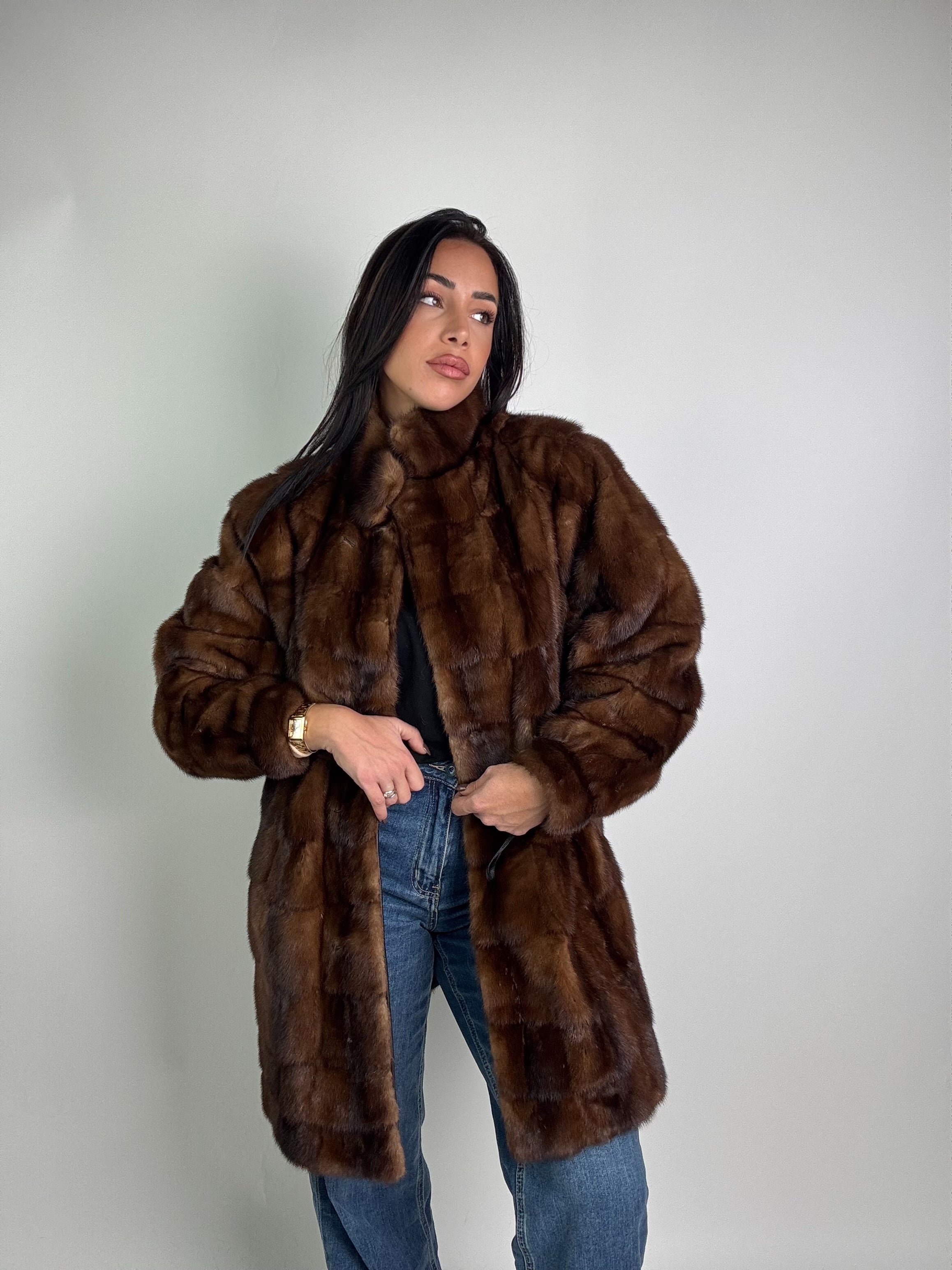 Cappotto in visone N382