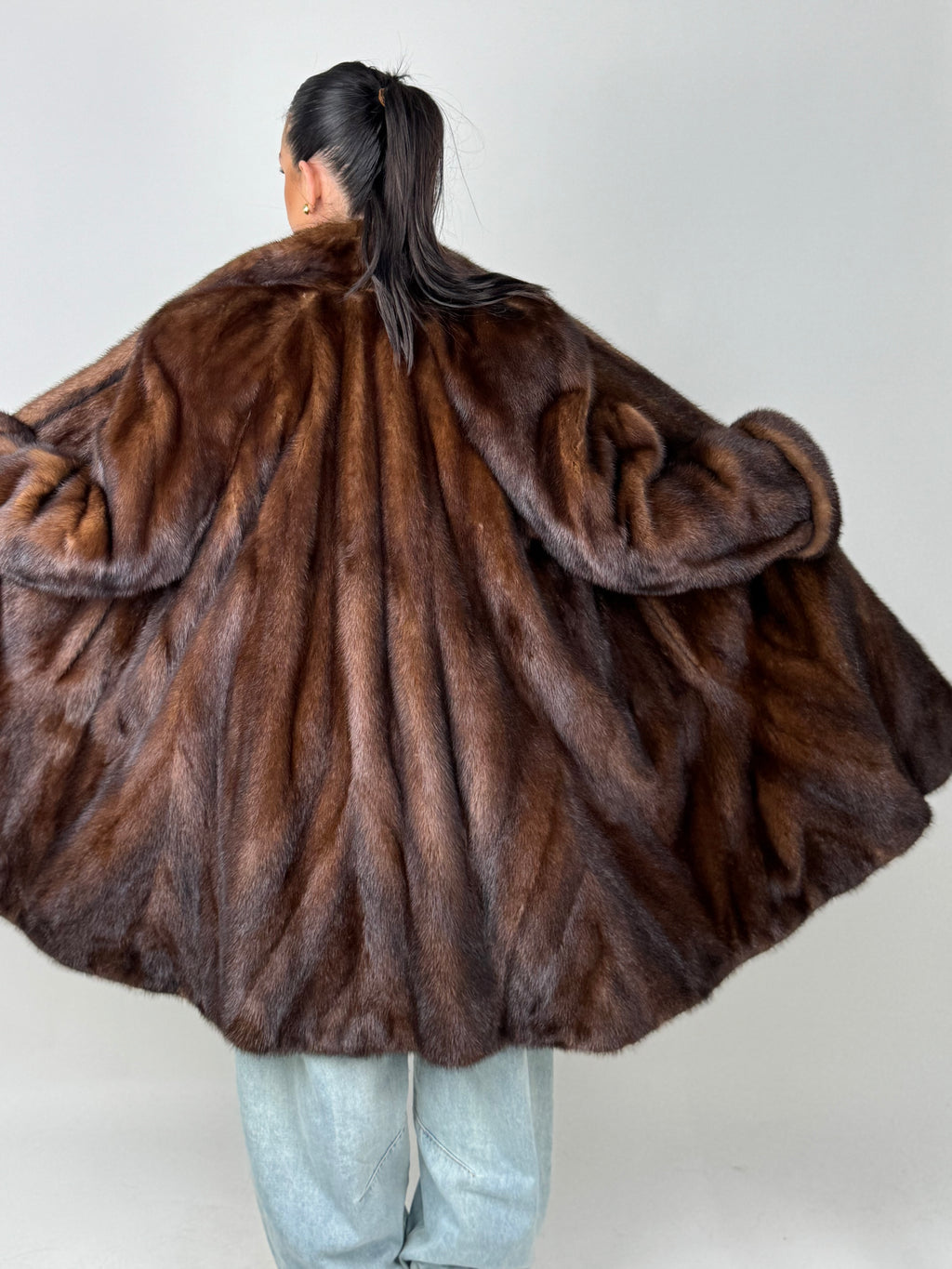Cappotto in visone N611