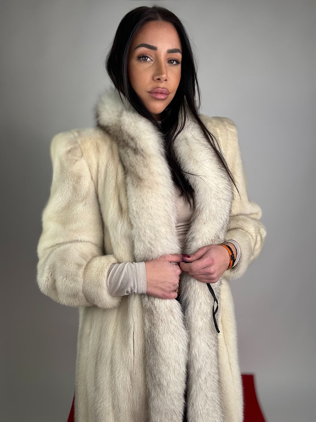 Cappotto in visone N441