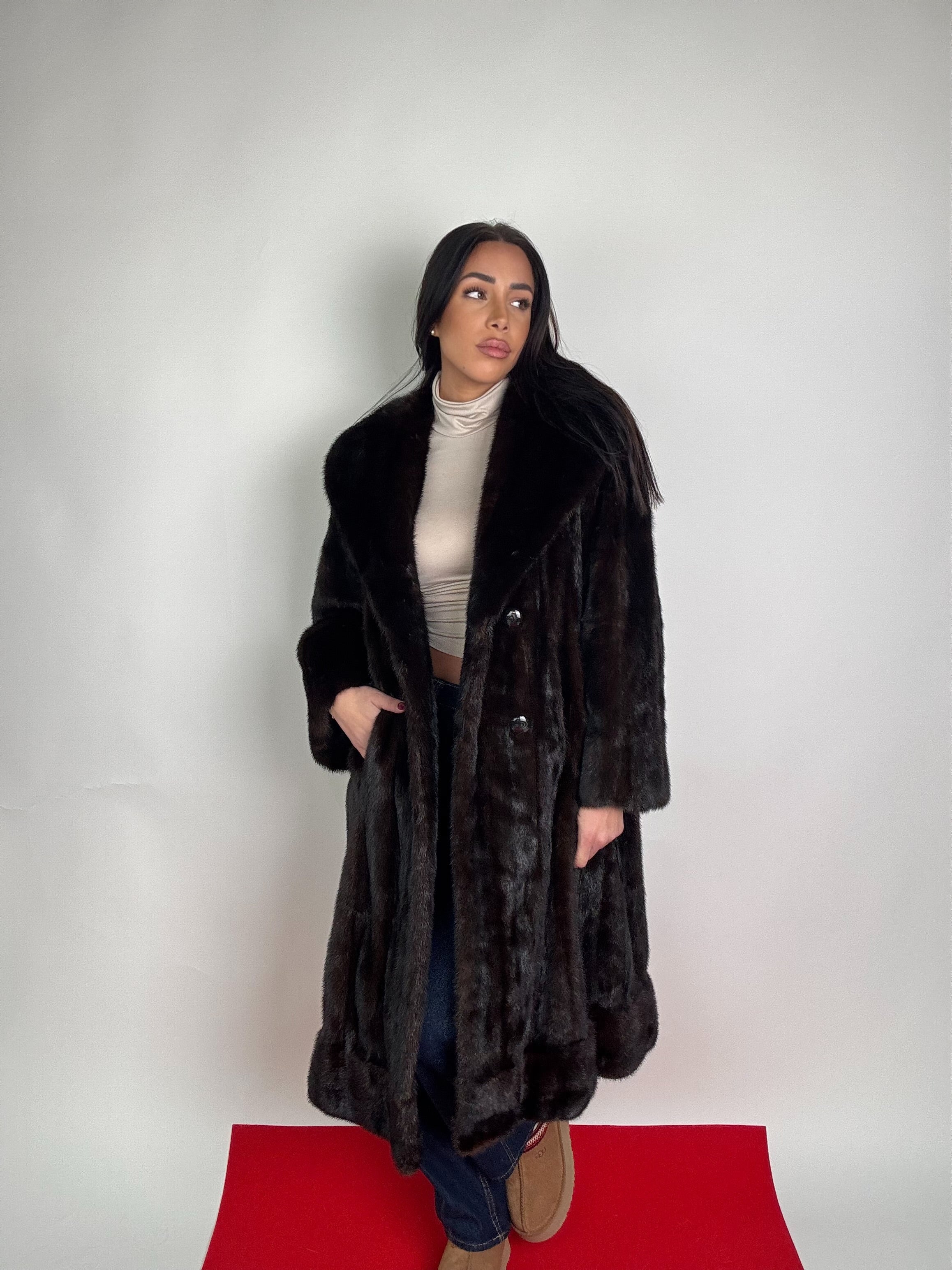 Cappotto in visone N443