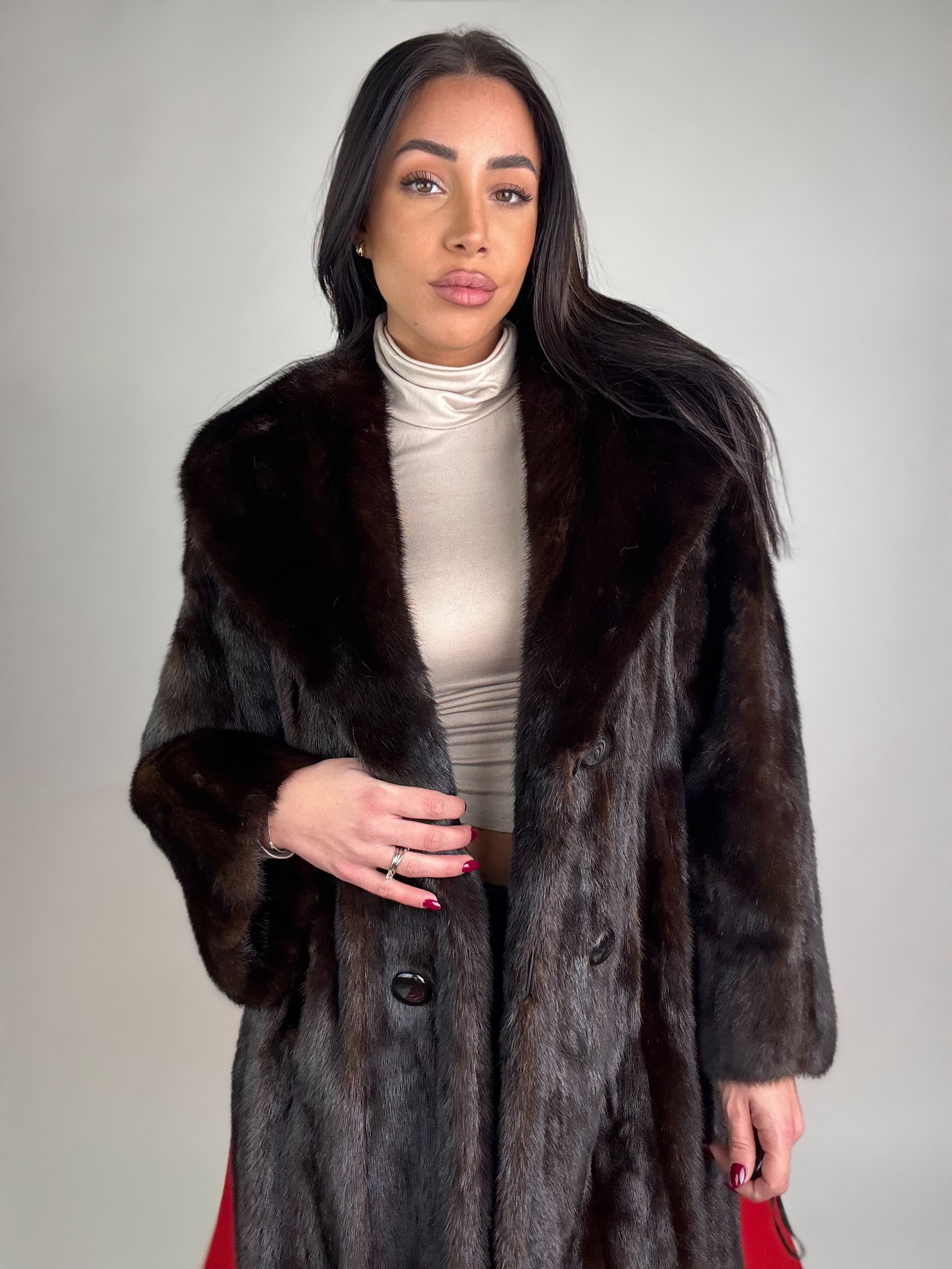 Cappotto in visone N443