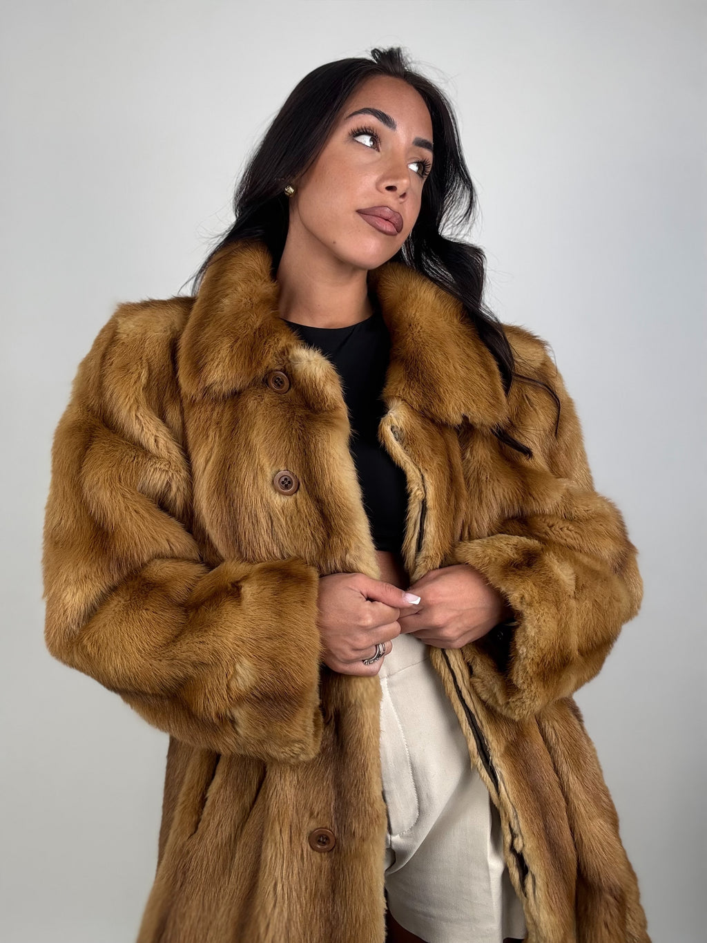 Cappotto in visone N663