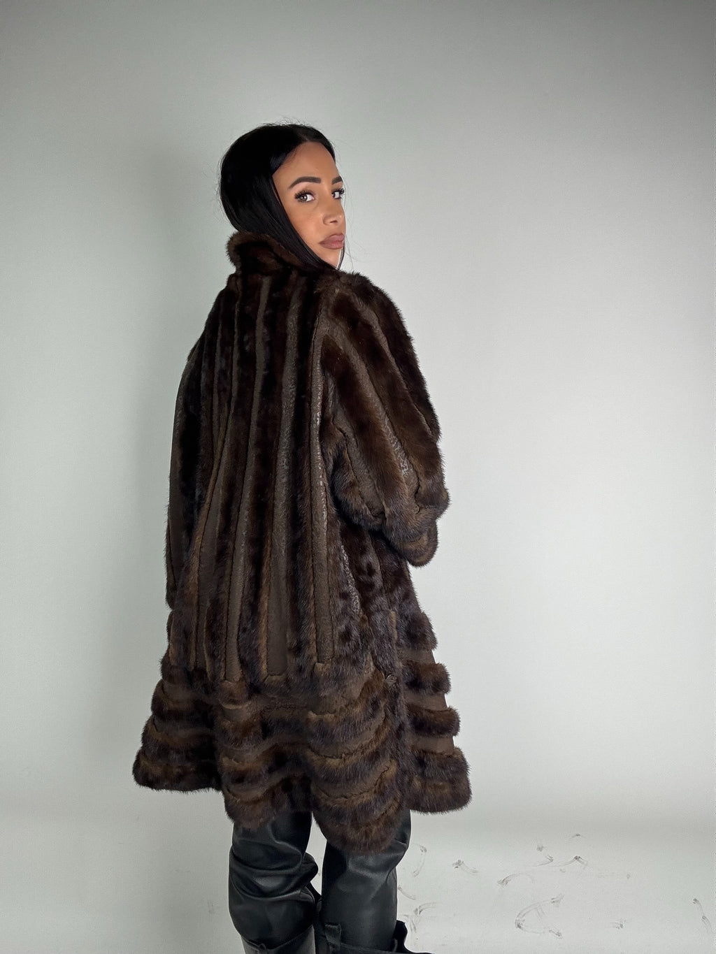 Cappotto in visone N505
