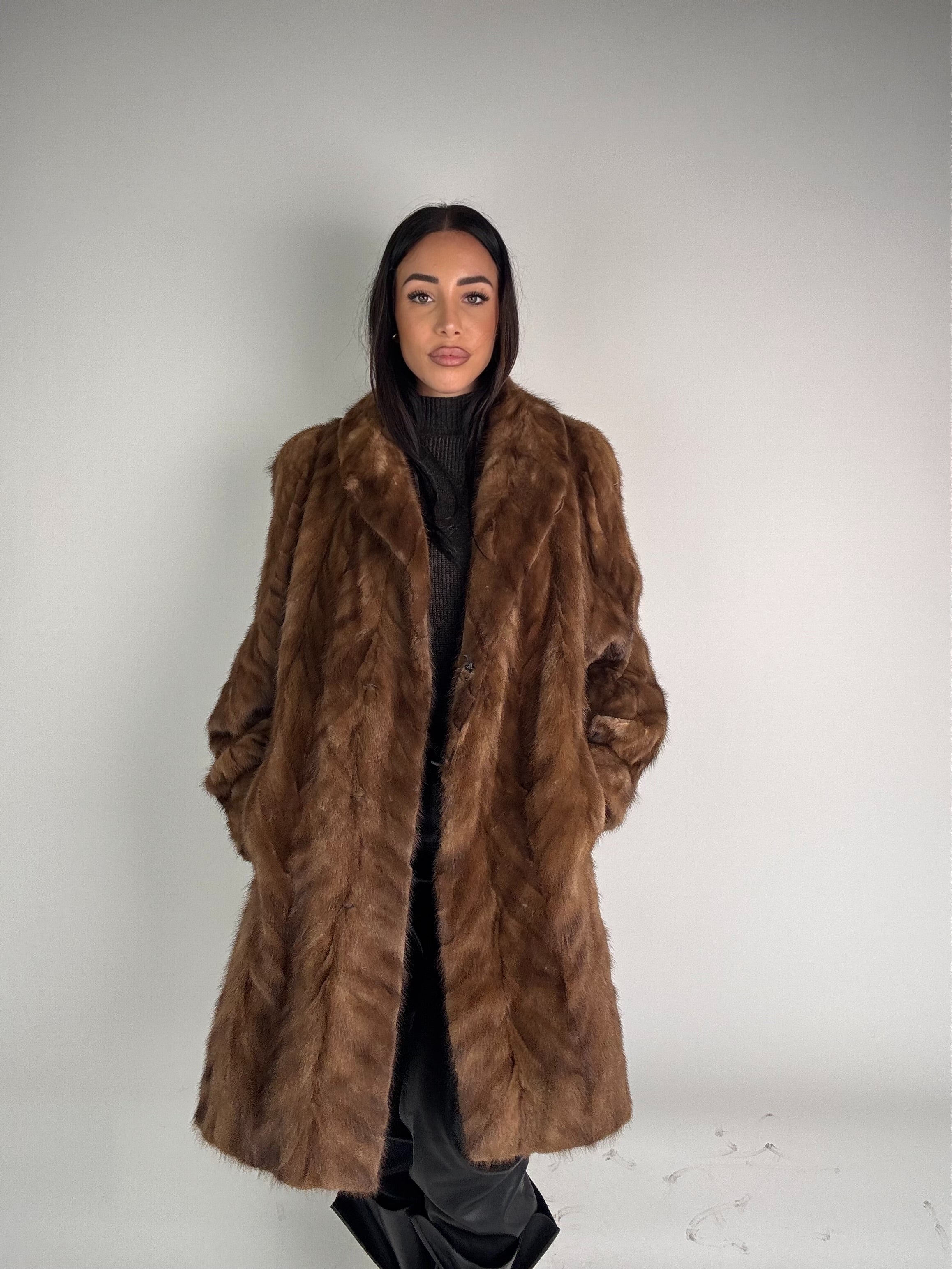 Cappotto in visone N506