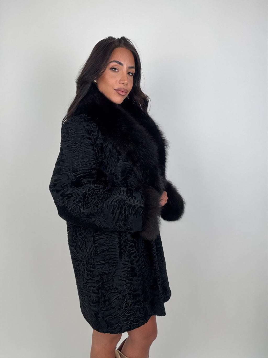 Cappotto in astrakan N76
