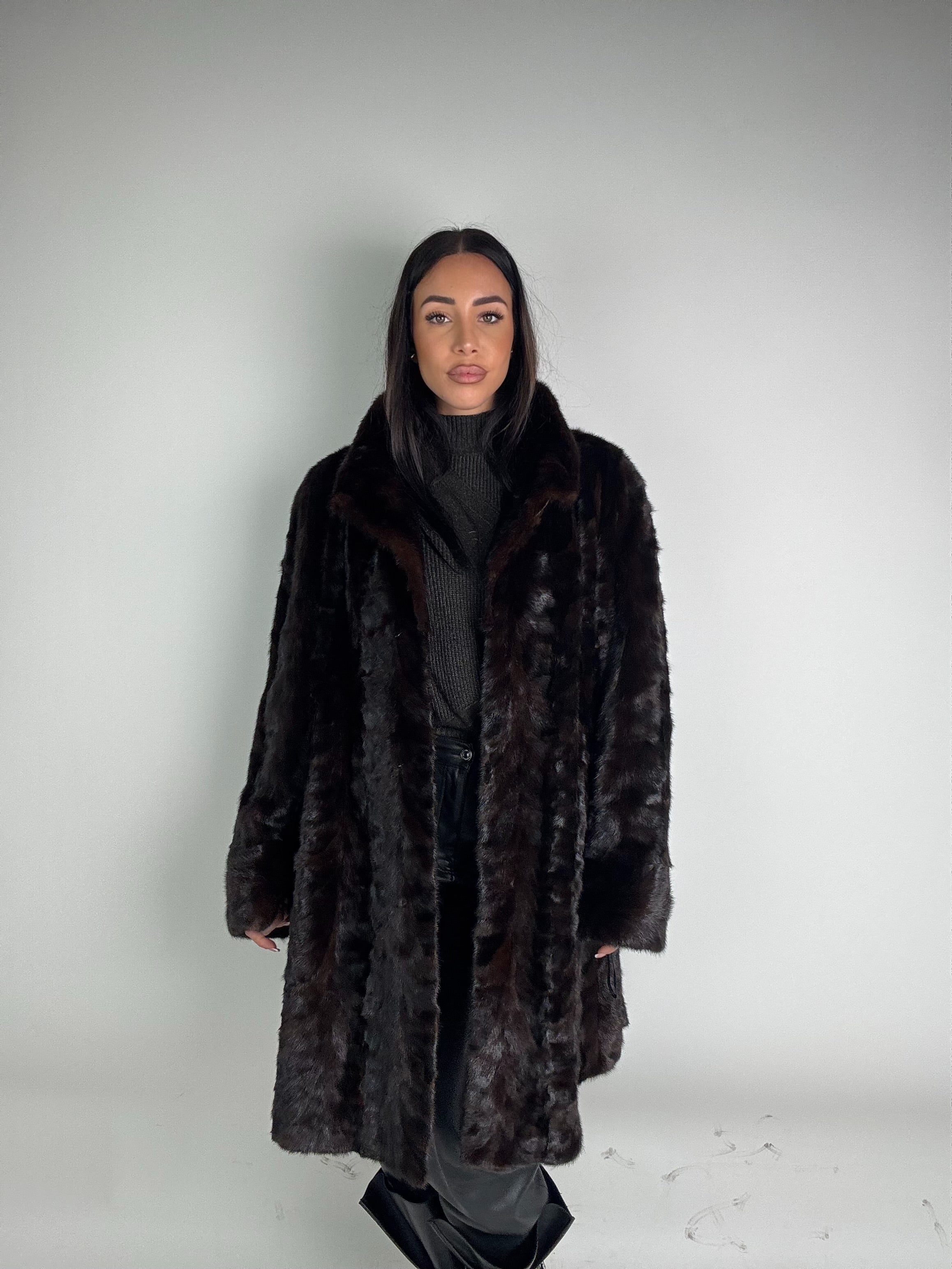 Cappotto in visone N507